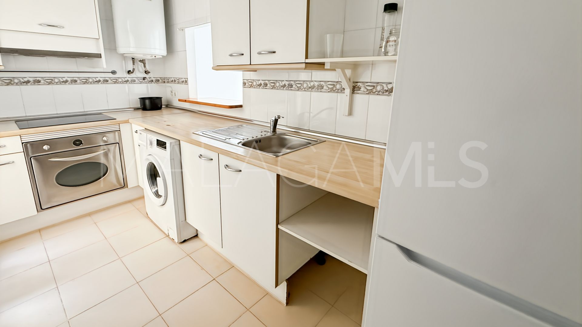 For sale Torreblanca flat with 2 bedrooms