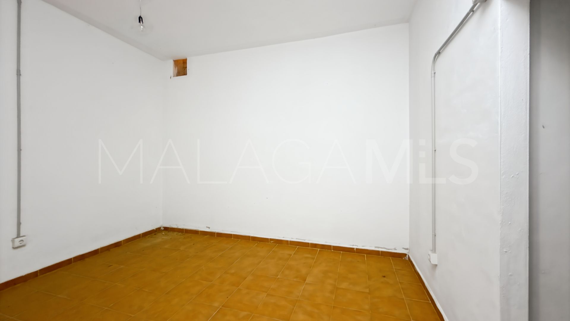 For sale town house in Calypso