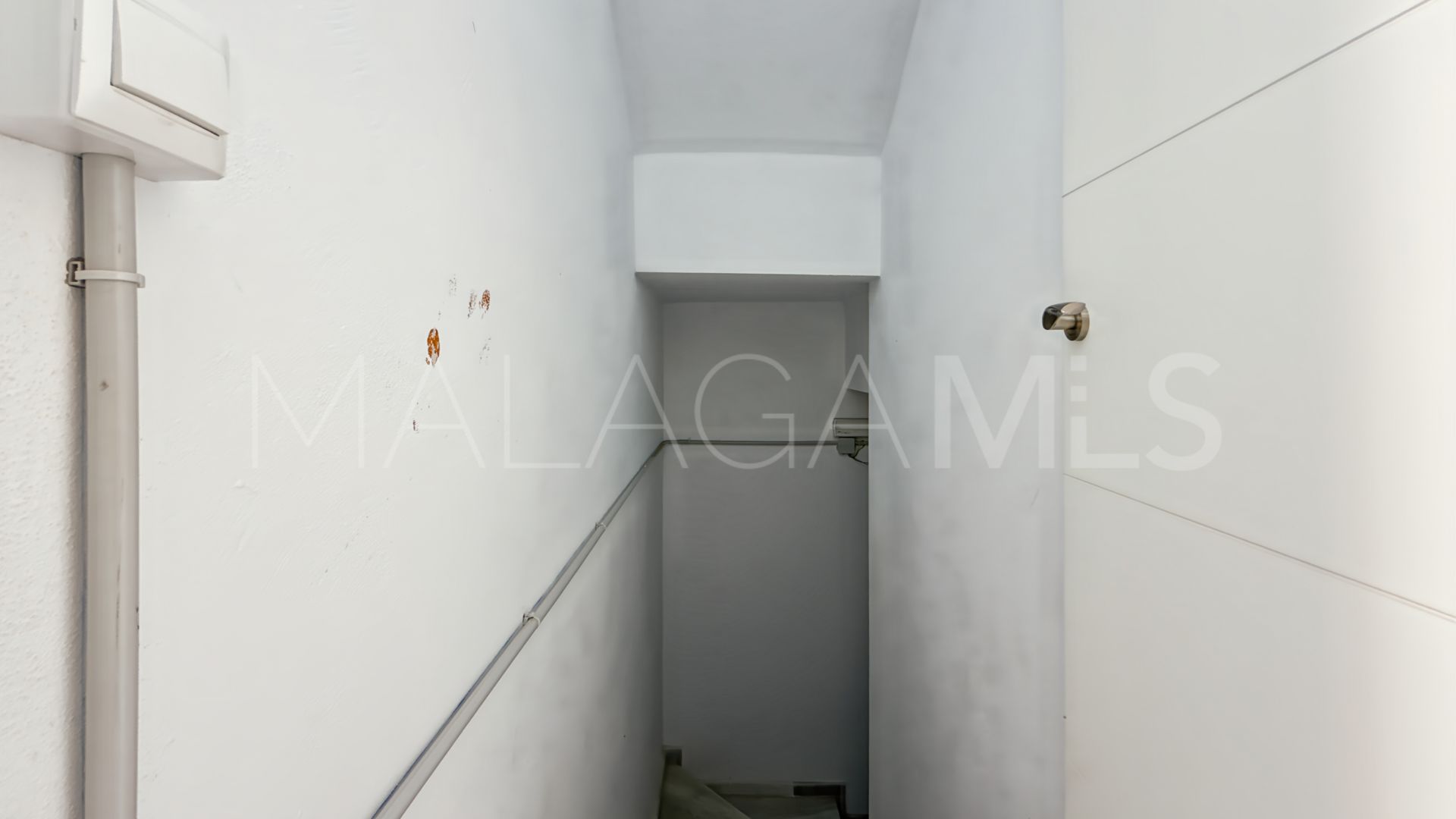 For sale town house in Calypso