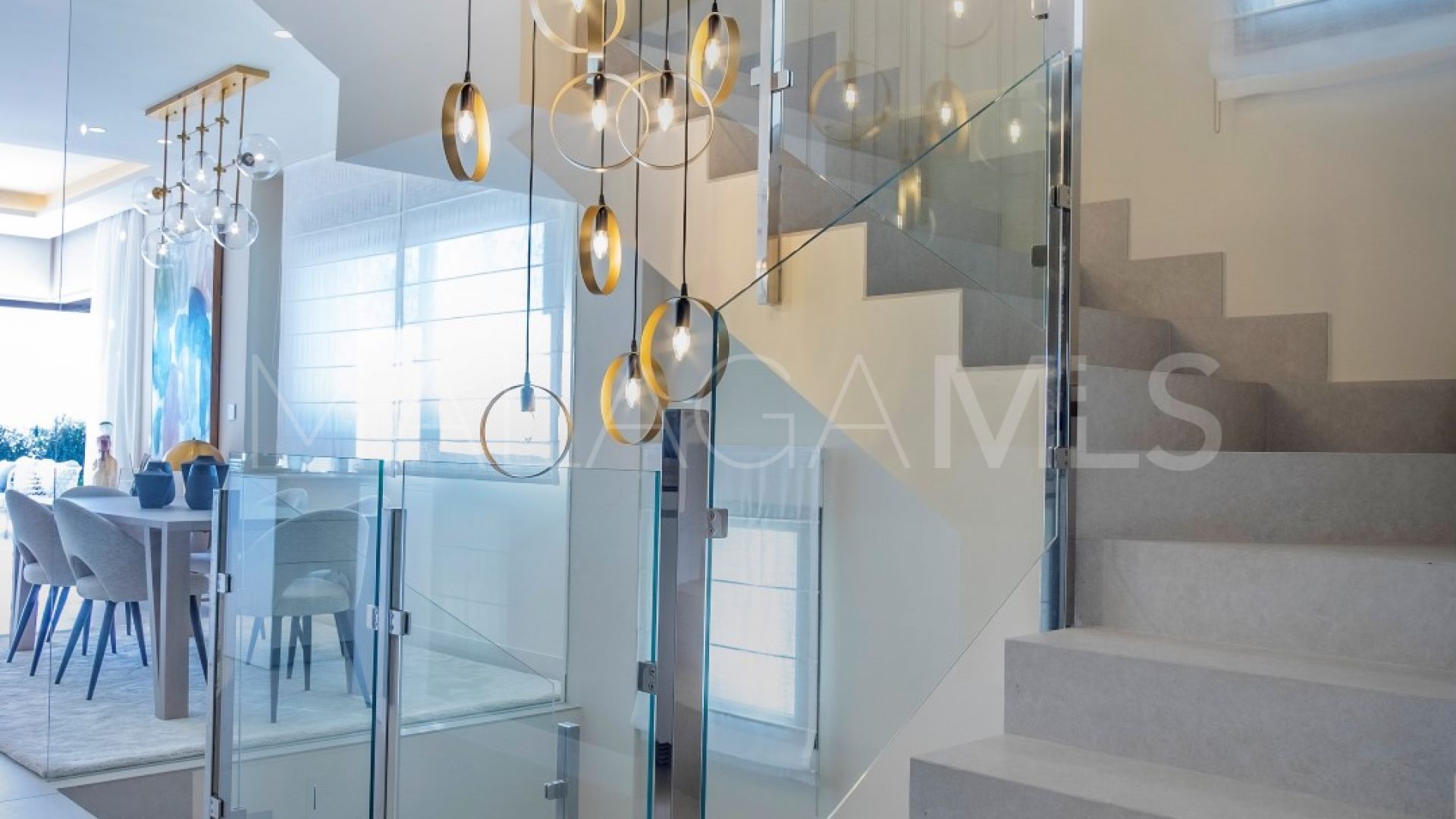 Se vende villa in Velaya