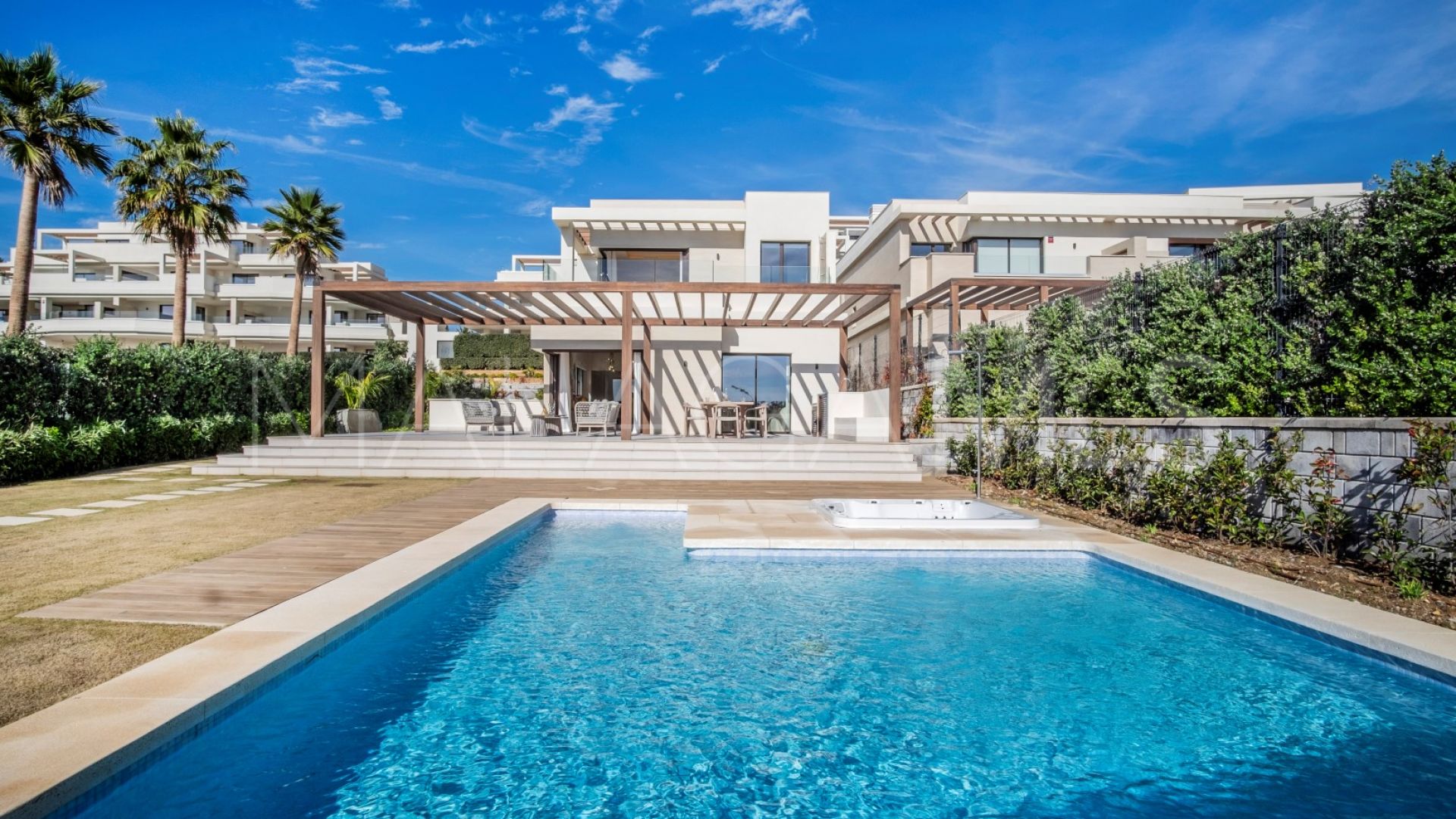 Se vende villa in Velaya