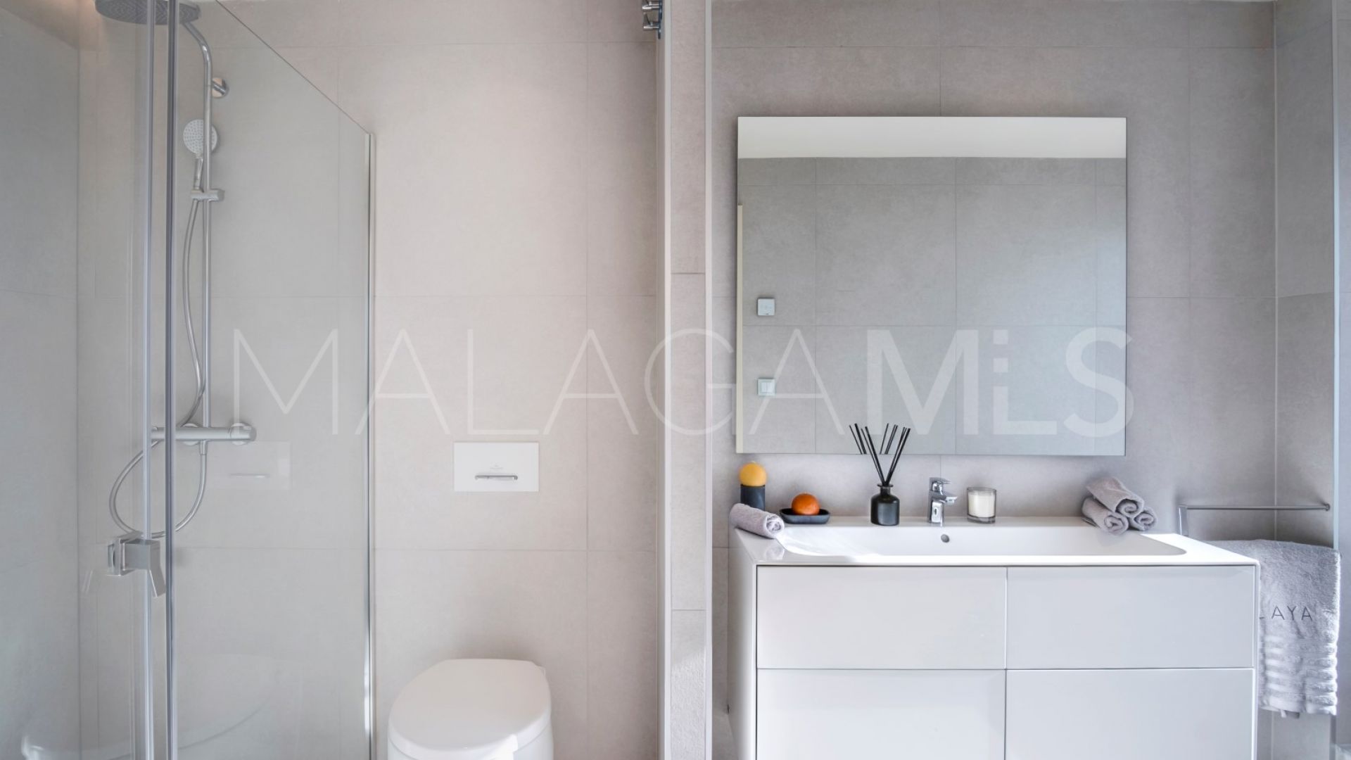 Se vende villa in Velaya