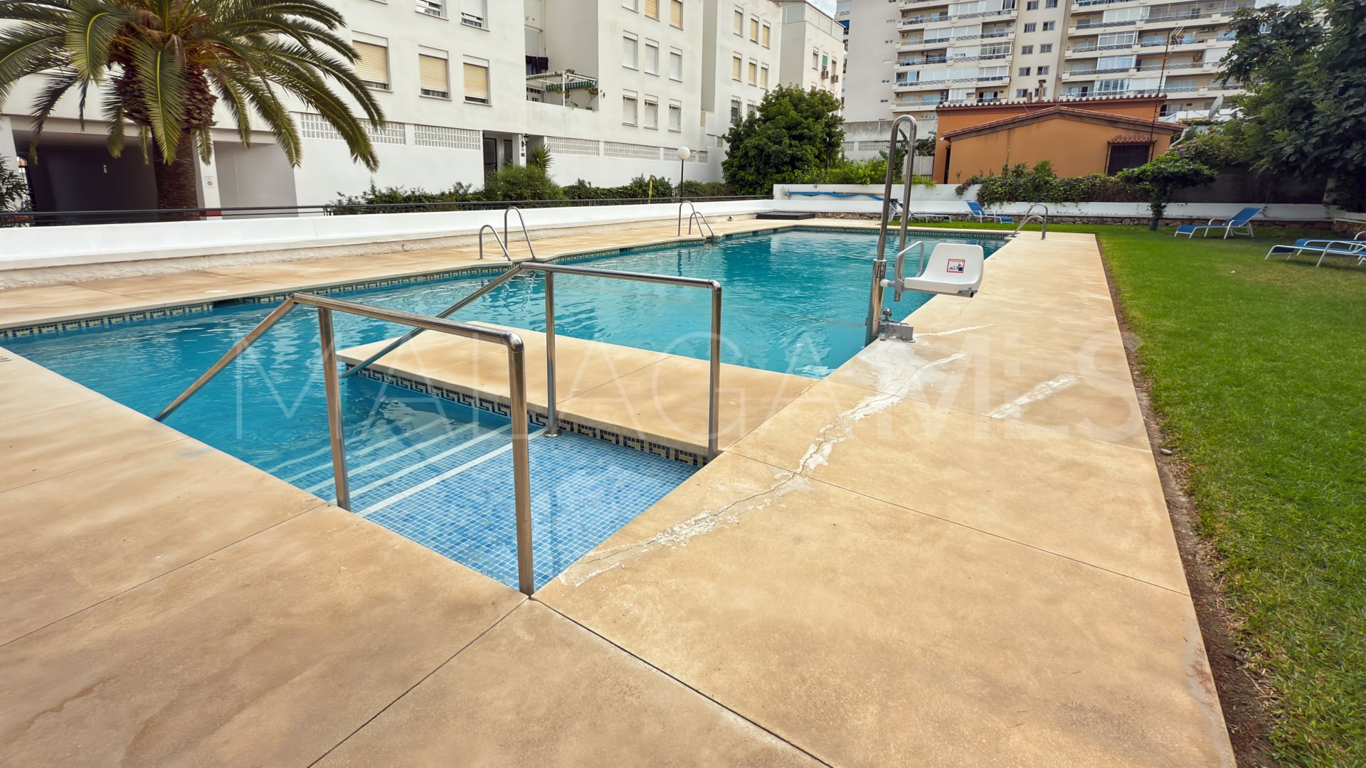 Piso for sale in La Carihuela