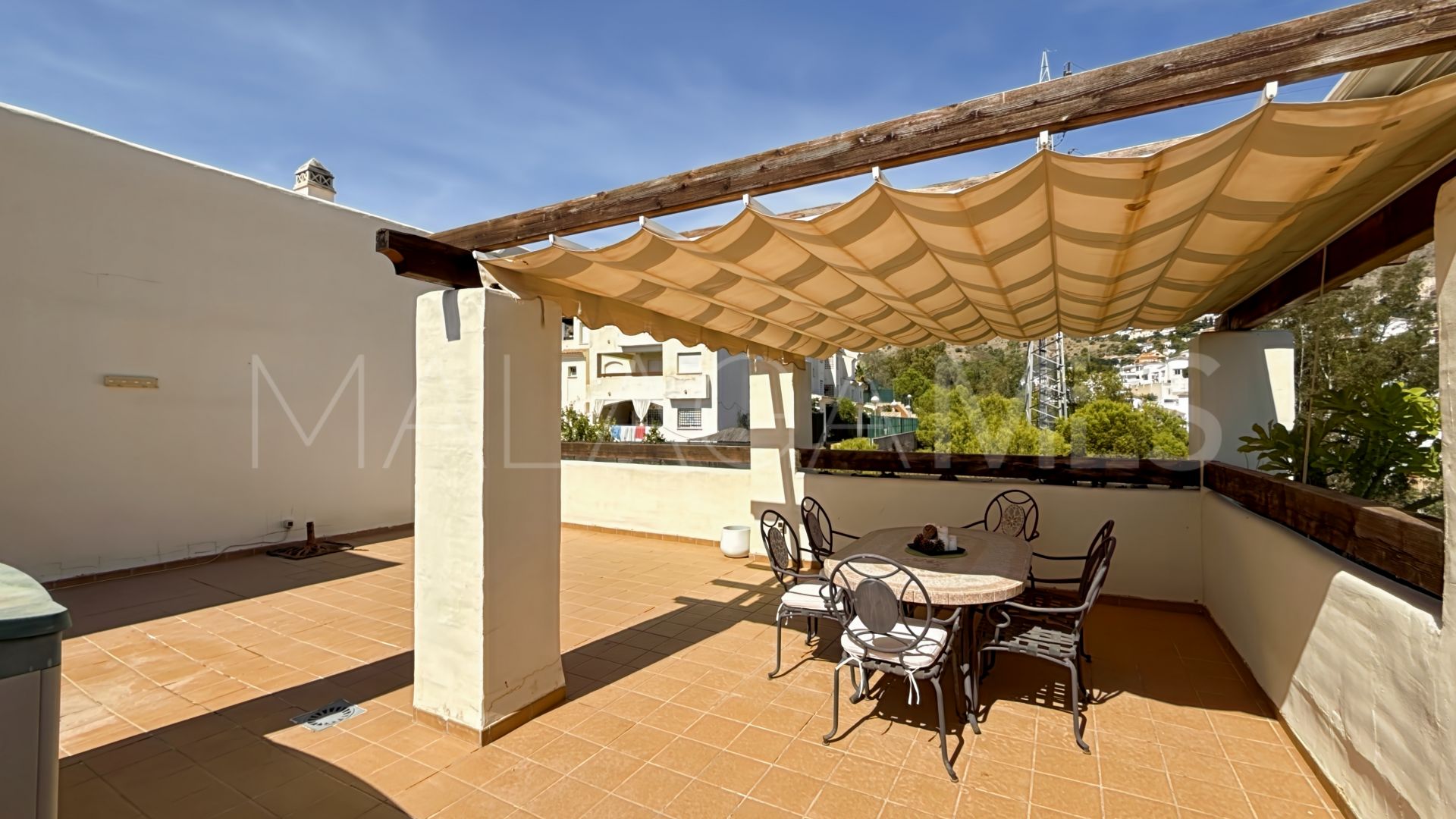 Appartement terrasse for sale in Arenal Golf