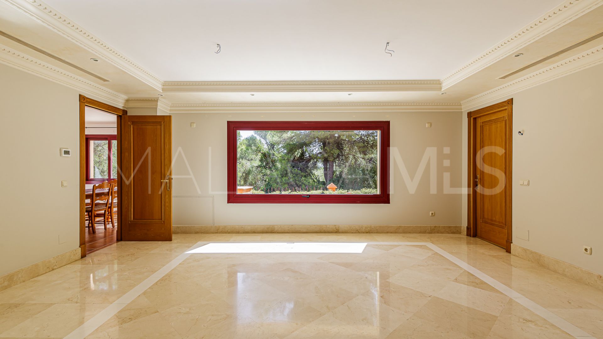 Altos Reales 5 bedrooms villa for sale