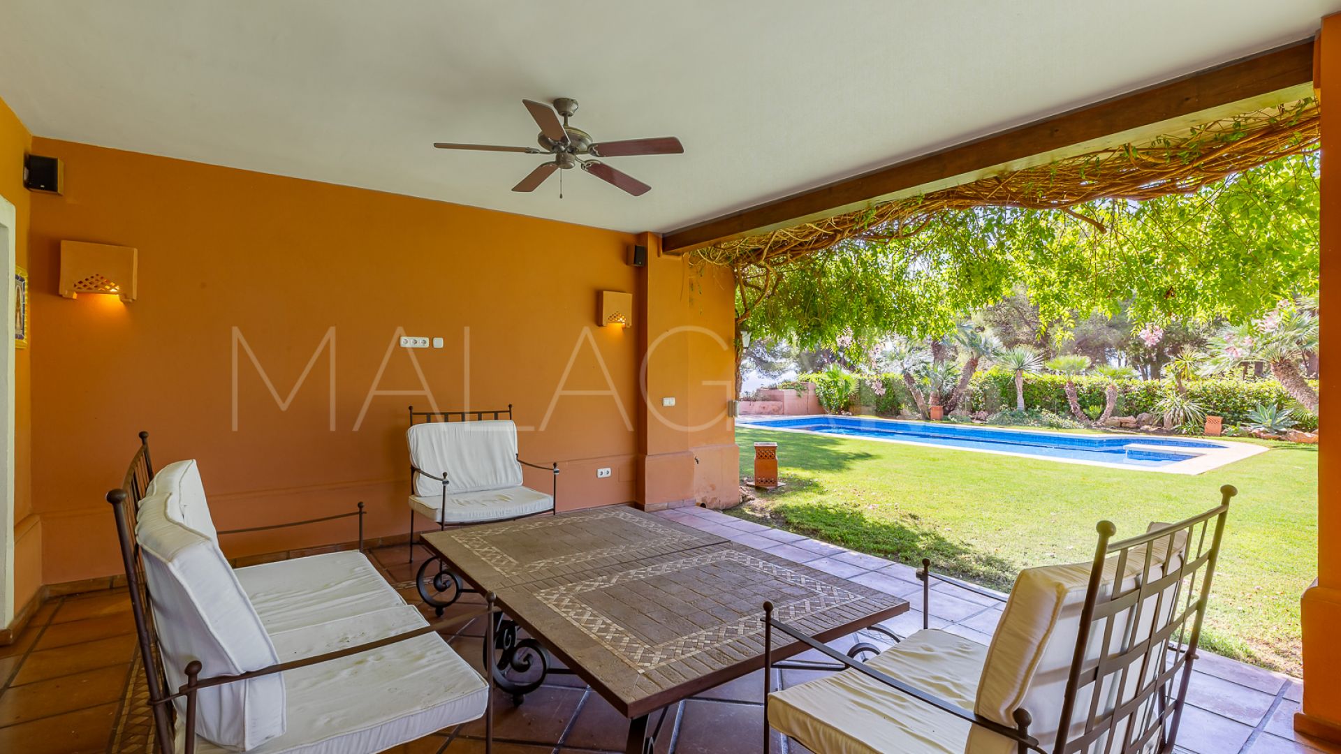 Altos Reales 5 bedrooms villa for sale