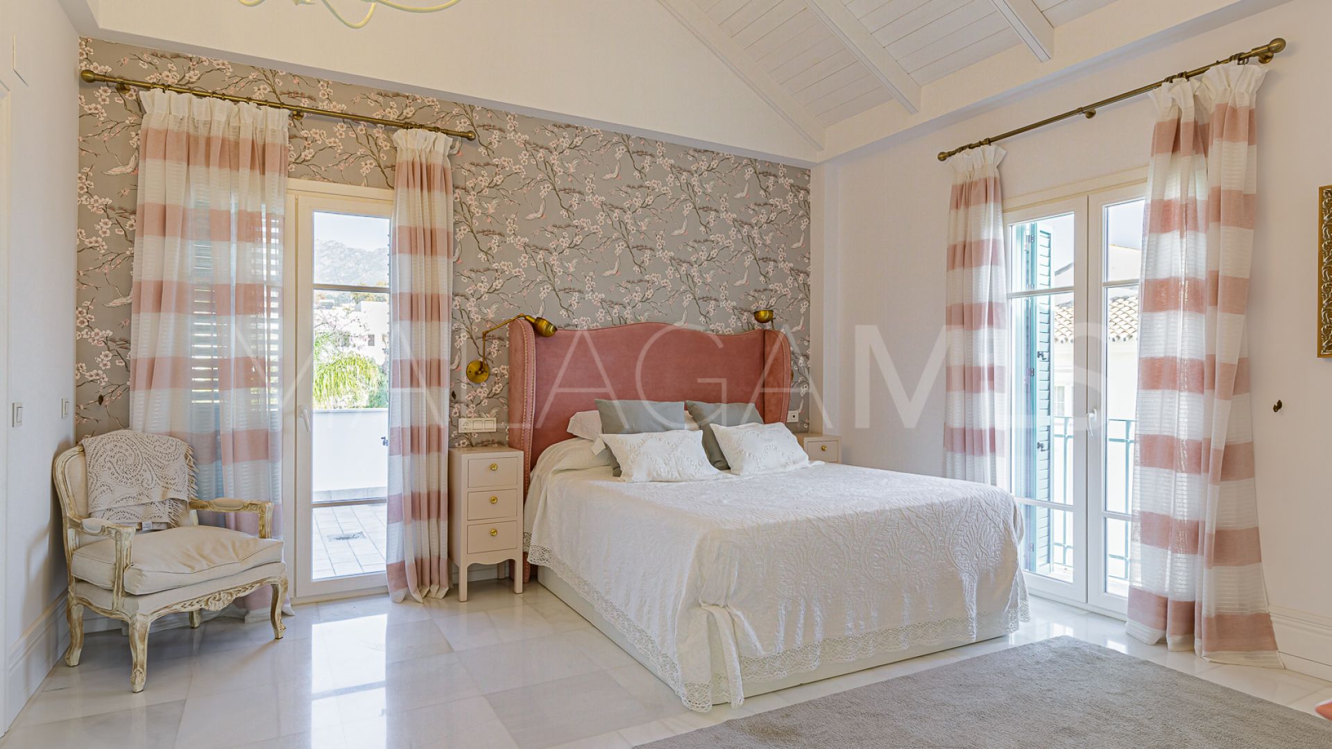 13 bedrooms villa in Huerta Belón for sale