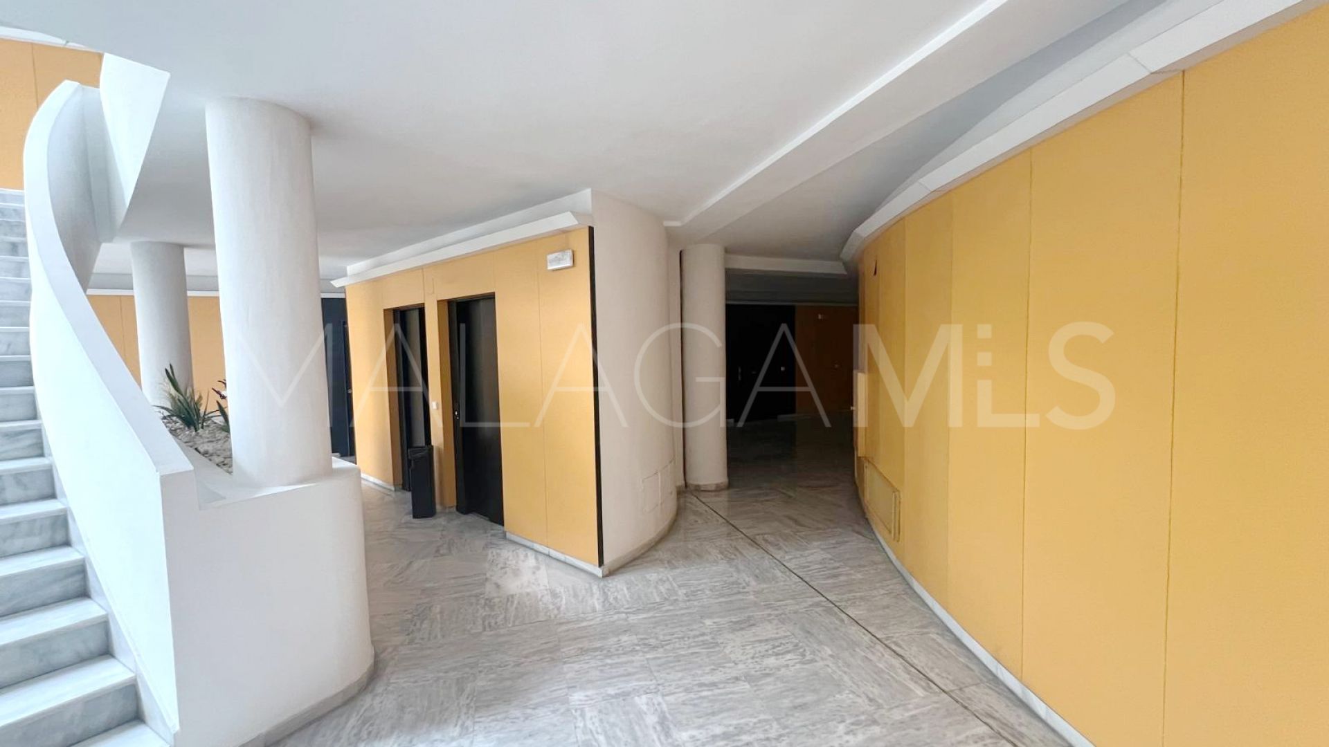 Kontor for sale in Residencial Palacio de Congresos