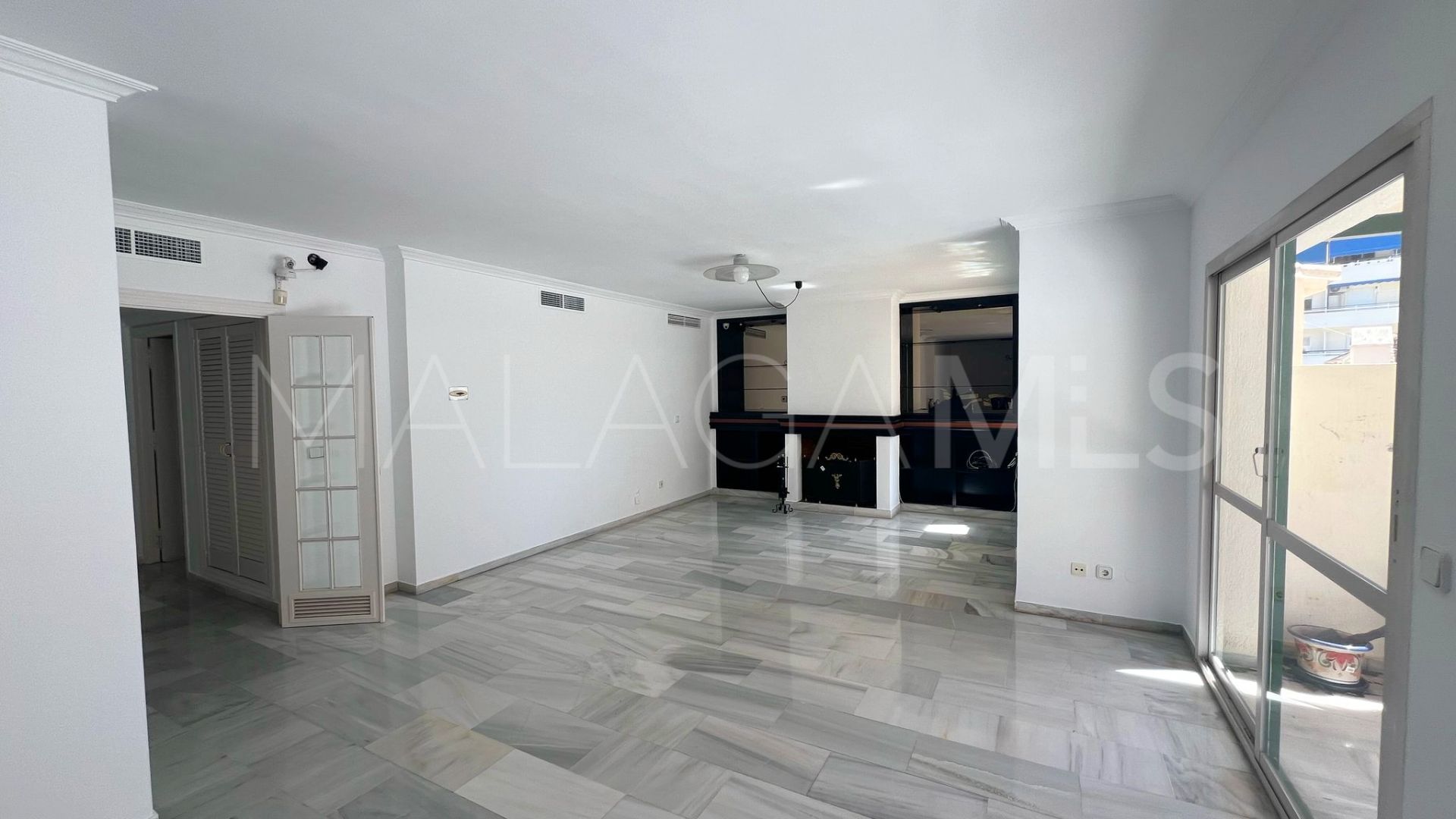 Buy Marbella Centro 4 bedrooms penthouse