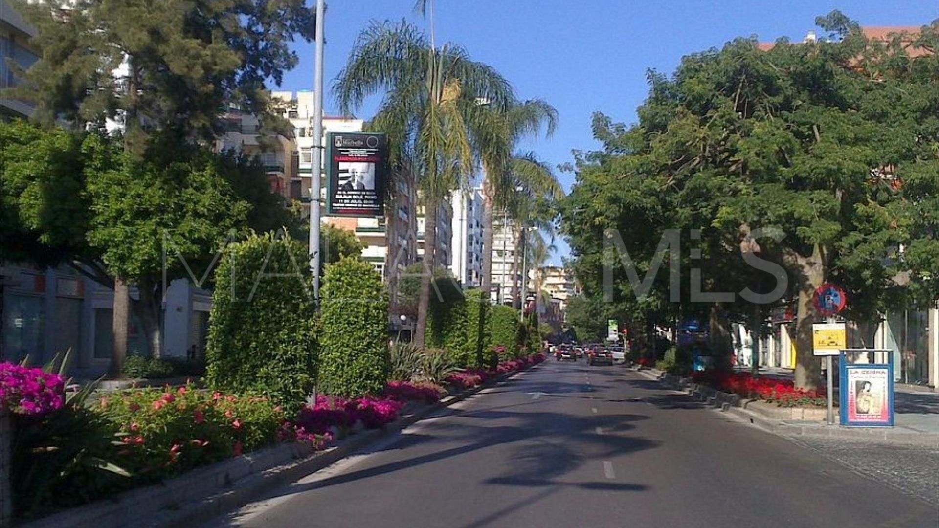 Buy Marbella Centro 4 bedrooms penthouse