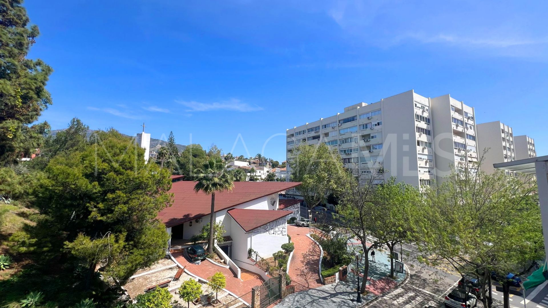 Buy Marbella Centro 4 bedrooms penthouse