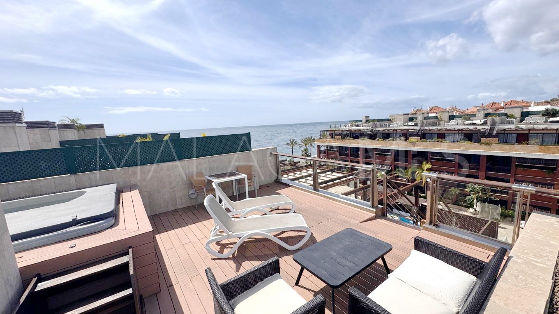 For sale duplex penthouse in Guadalpin Banus with 1 bedroom