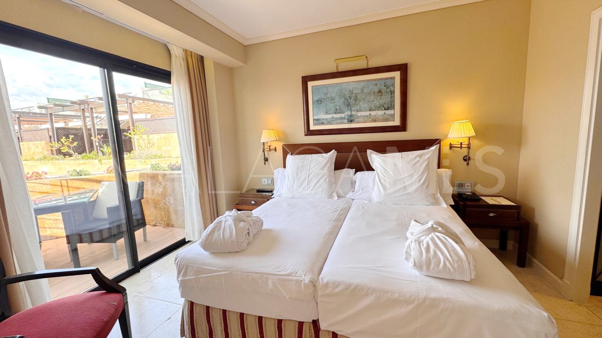 For sale duplex penthouse in Guadalpin Banus with 1 bedroom