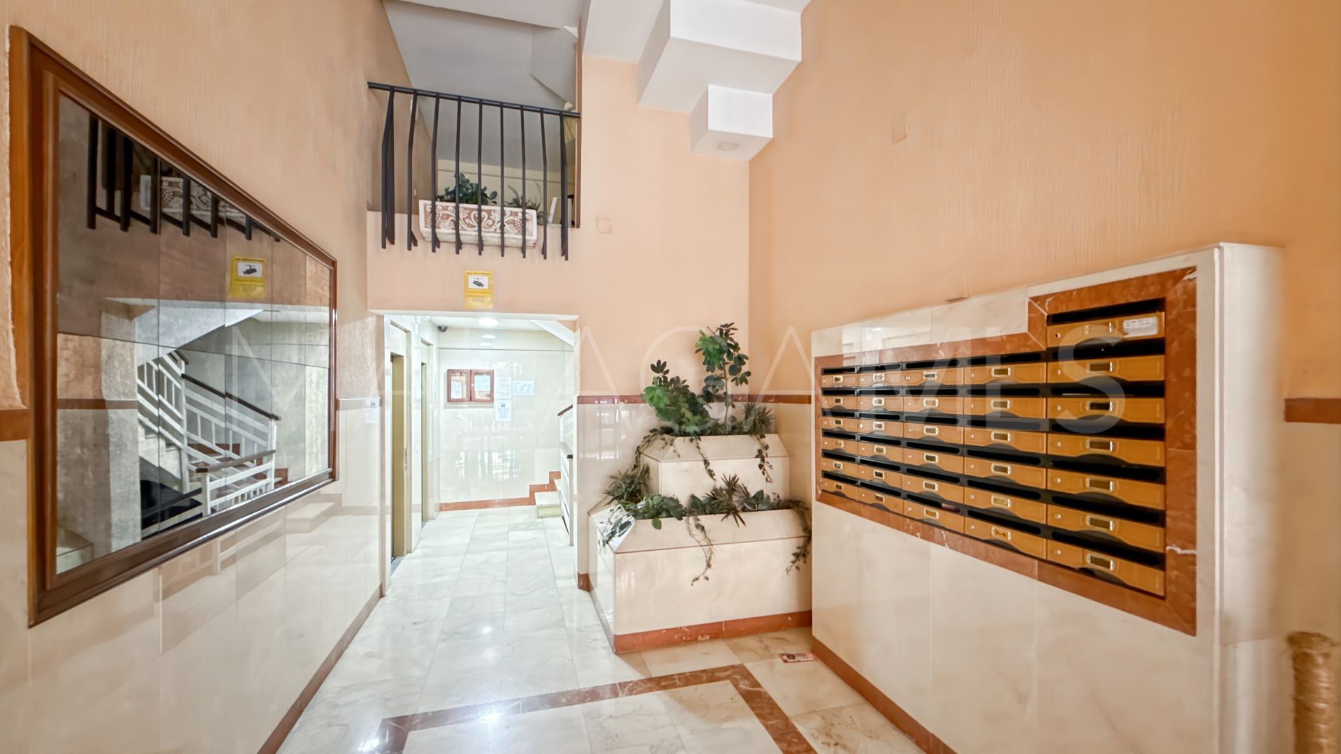 Buy apartamento with 3 bedrooms in Perchel Sur - Plaza de Toros Vieja