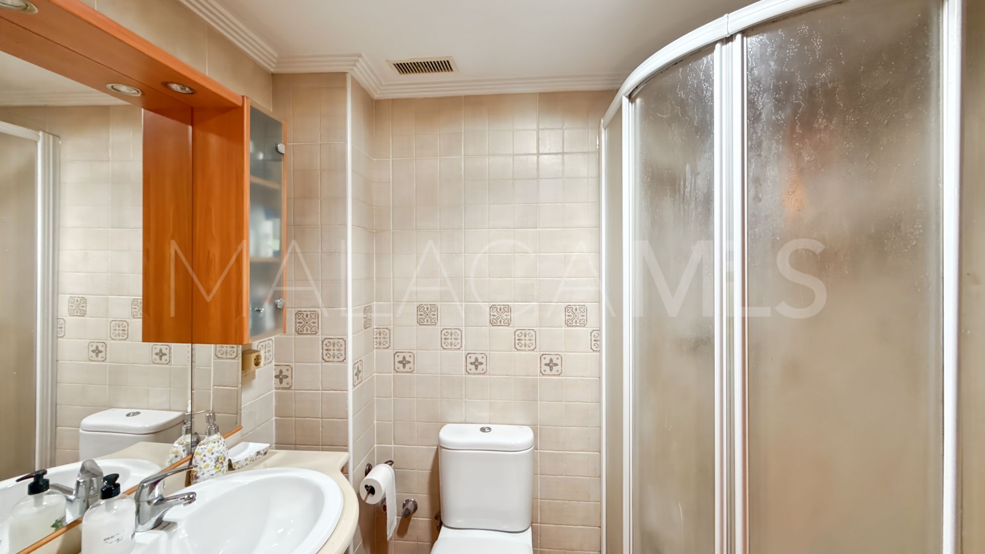 Buy apartamento with 3 bedrooms in Perchel Sur - Plaza de Toros Vieja