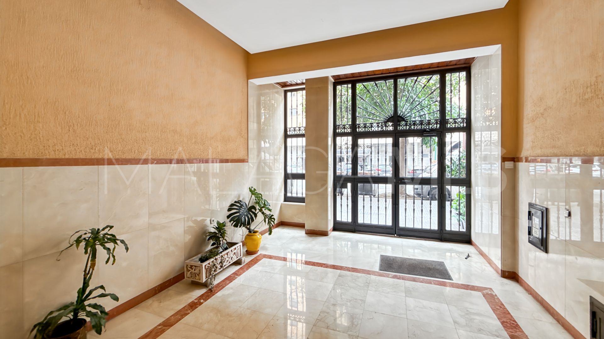 Buy apartamento with 3 bedrooms in Perchel Sur - Plaza de Toros Vieja