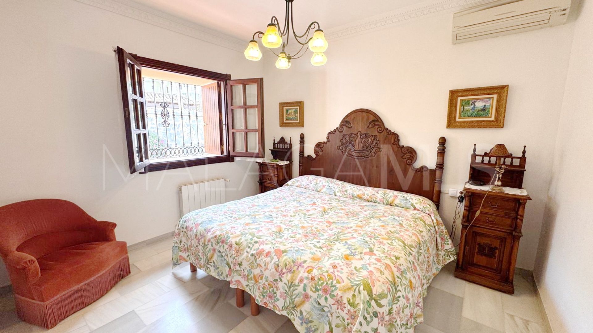 Doppelhaushälfte for sale in Nueva Andalucia