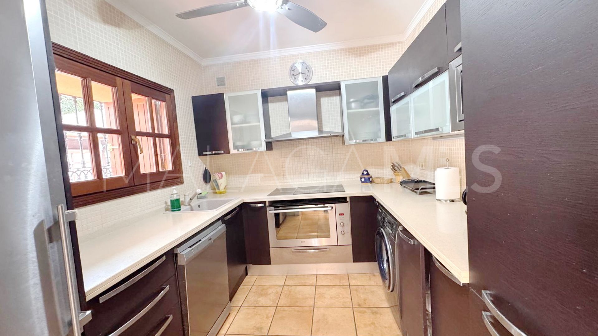 Doppelhaushälfte for sale in Nueva Andalucia