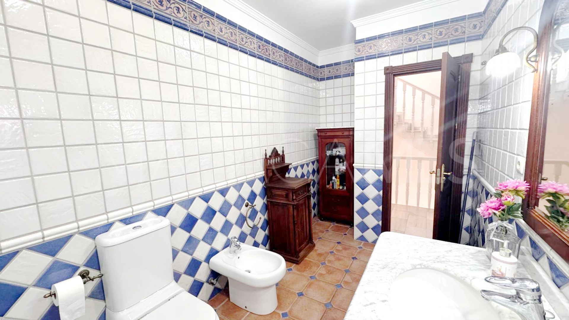 Doppelhaushälfte for sale in Nueva Andalucia