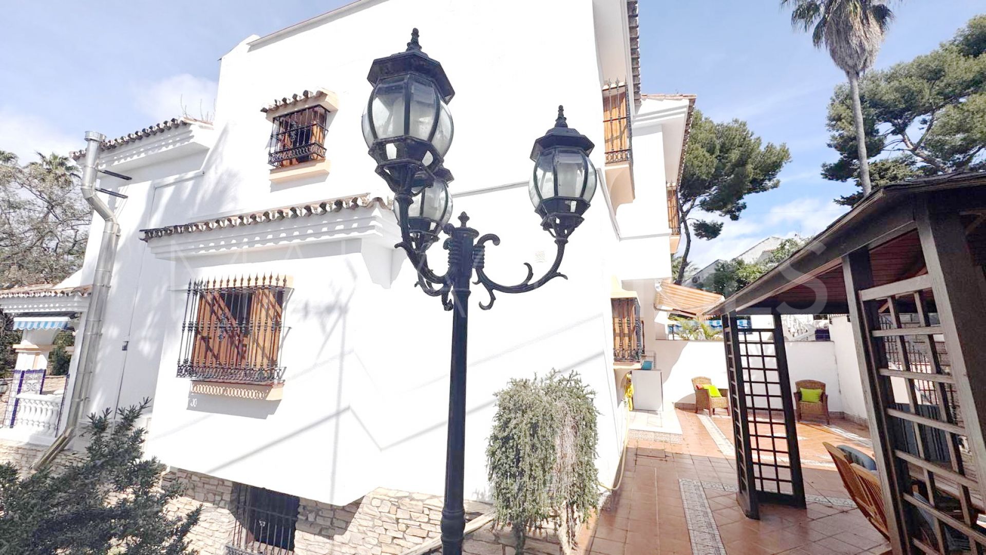Doppelhaushälfte for sale in Nueva Andalucia