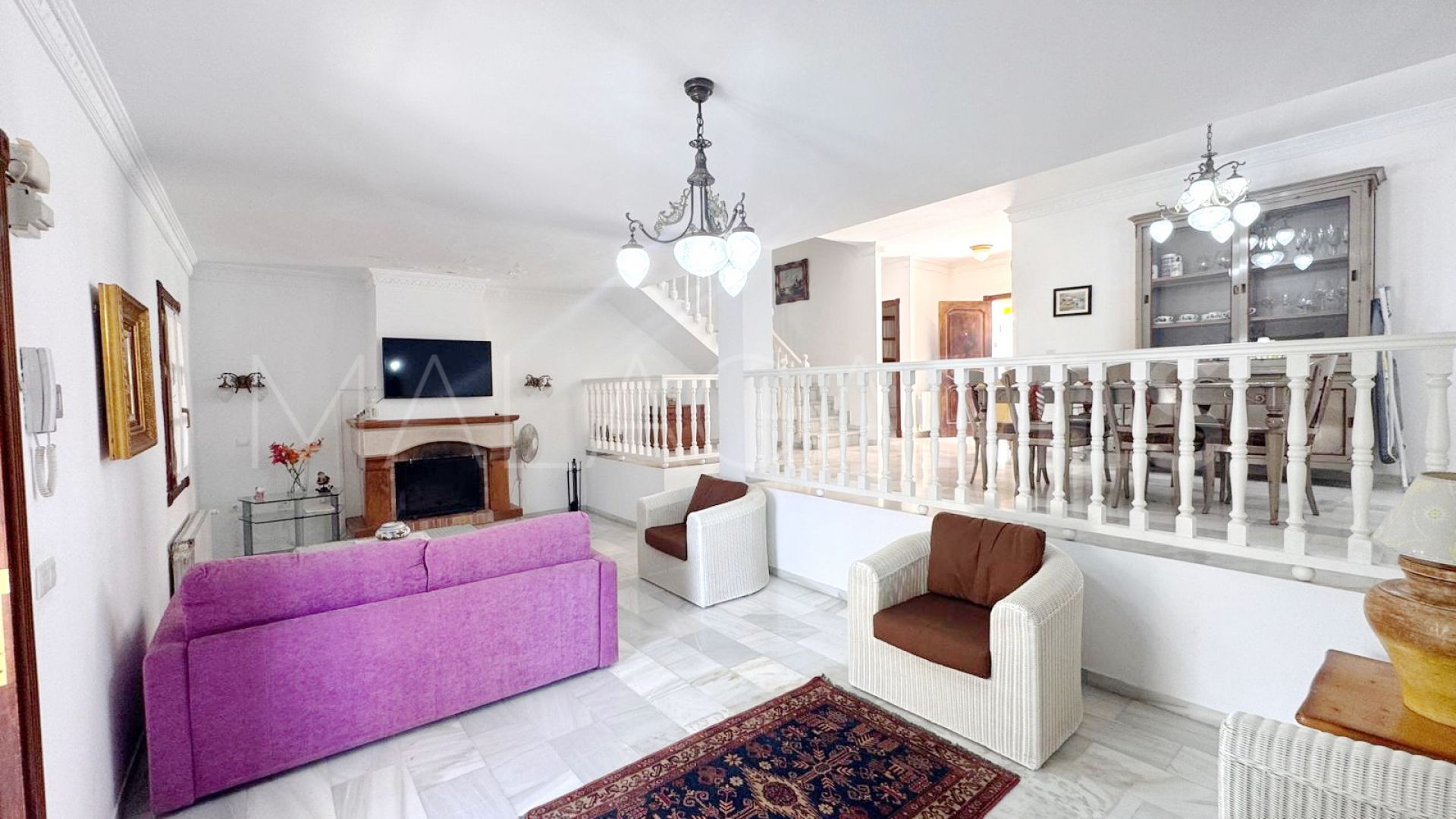 Doppelhaushälfte for sale in Nueva Andalucia