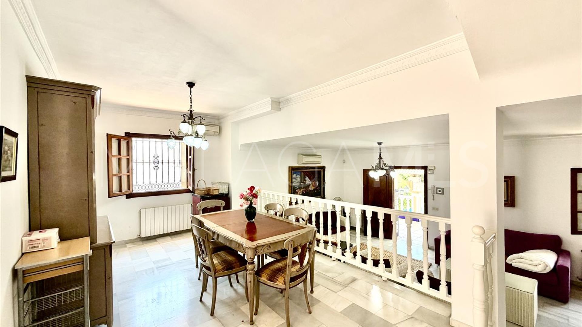 Pareado for sale in Nueva Andalucia with 3 bedrooms