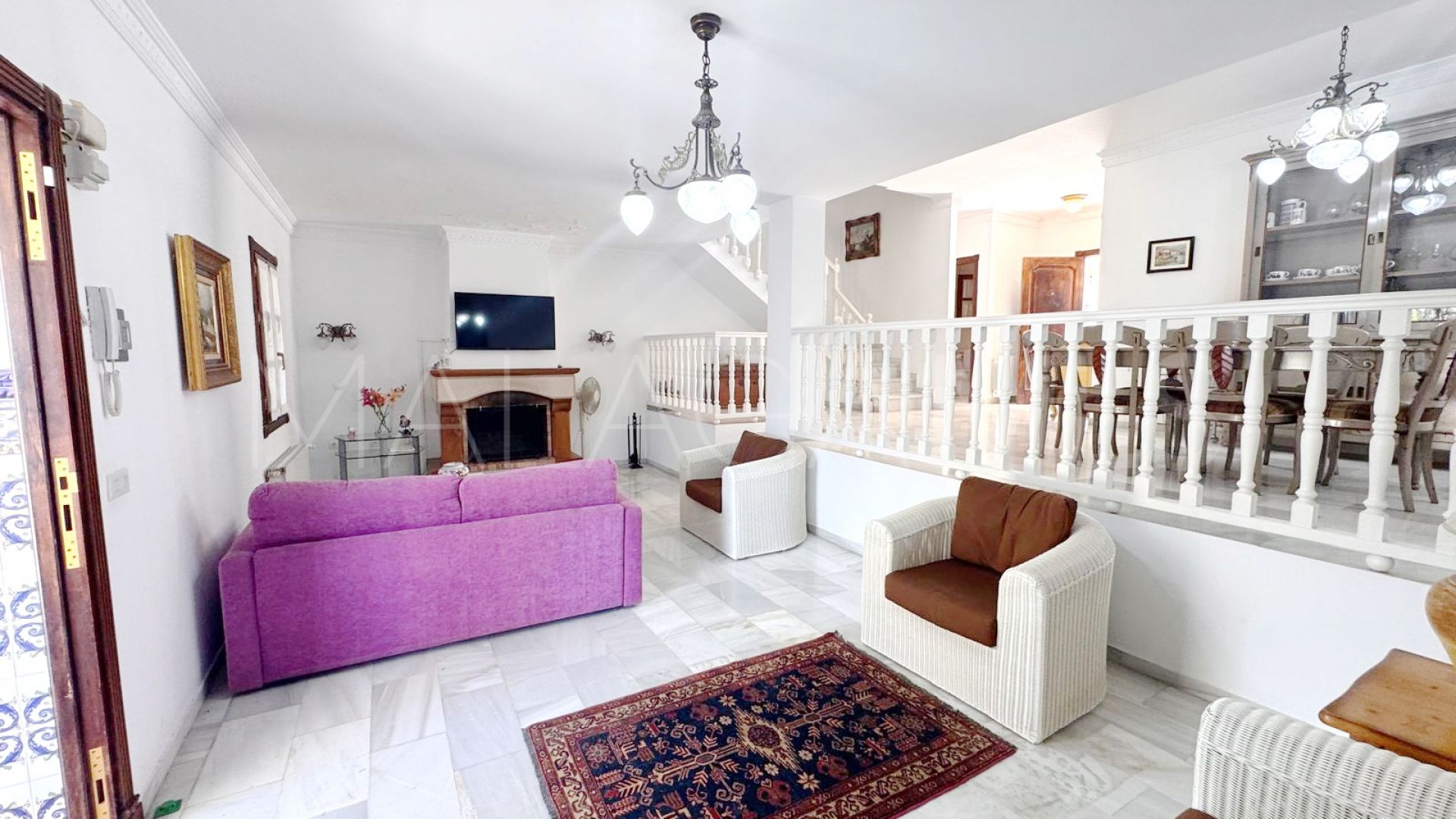 Doppelhaushälfte for sale in Nueva Andalucia