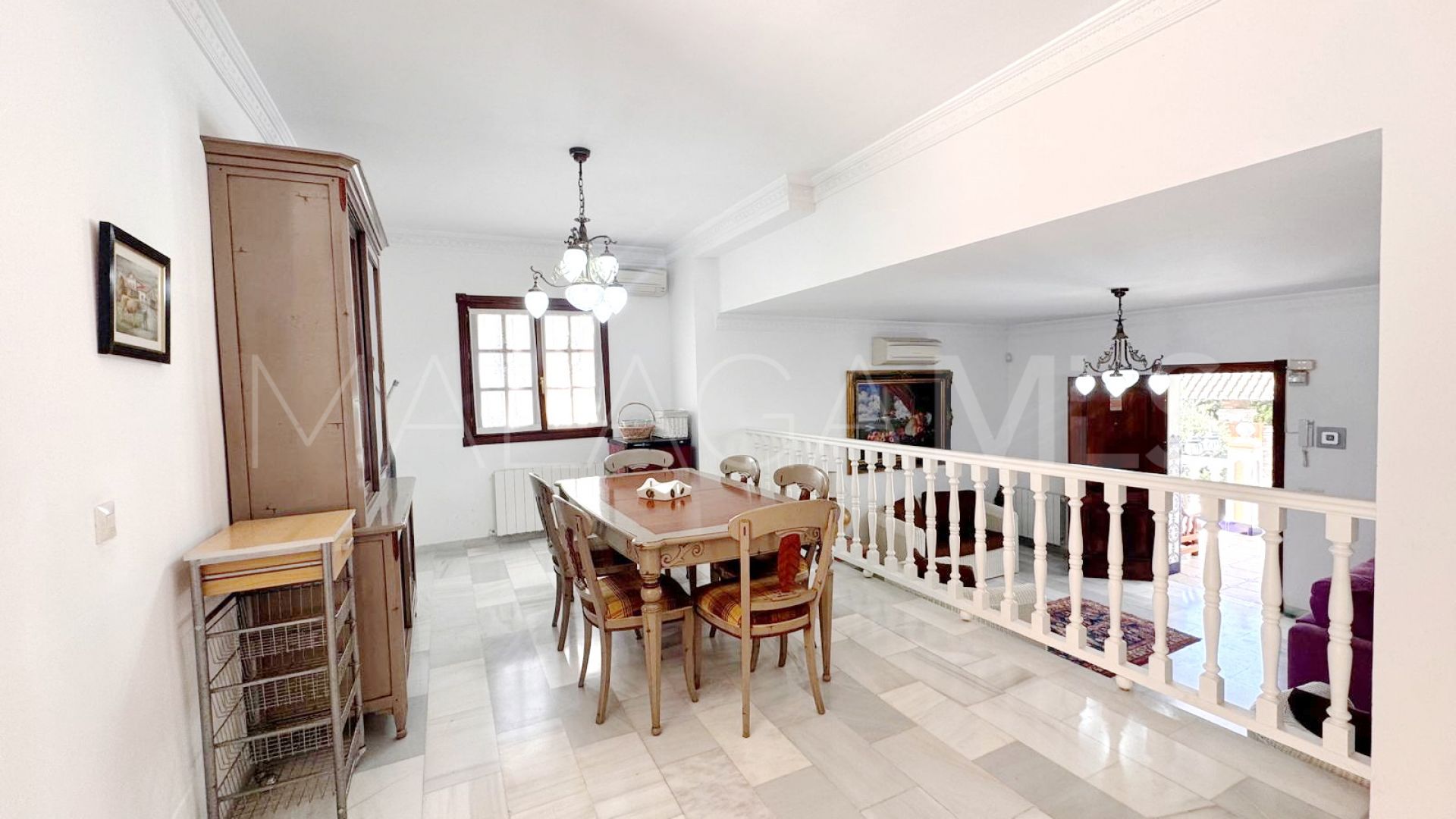Doppelhaushälfte for sale in Nueva Andalucia