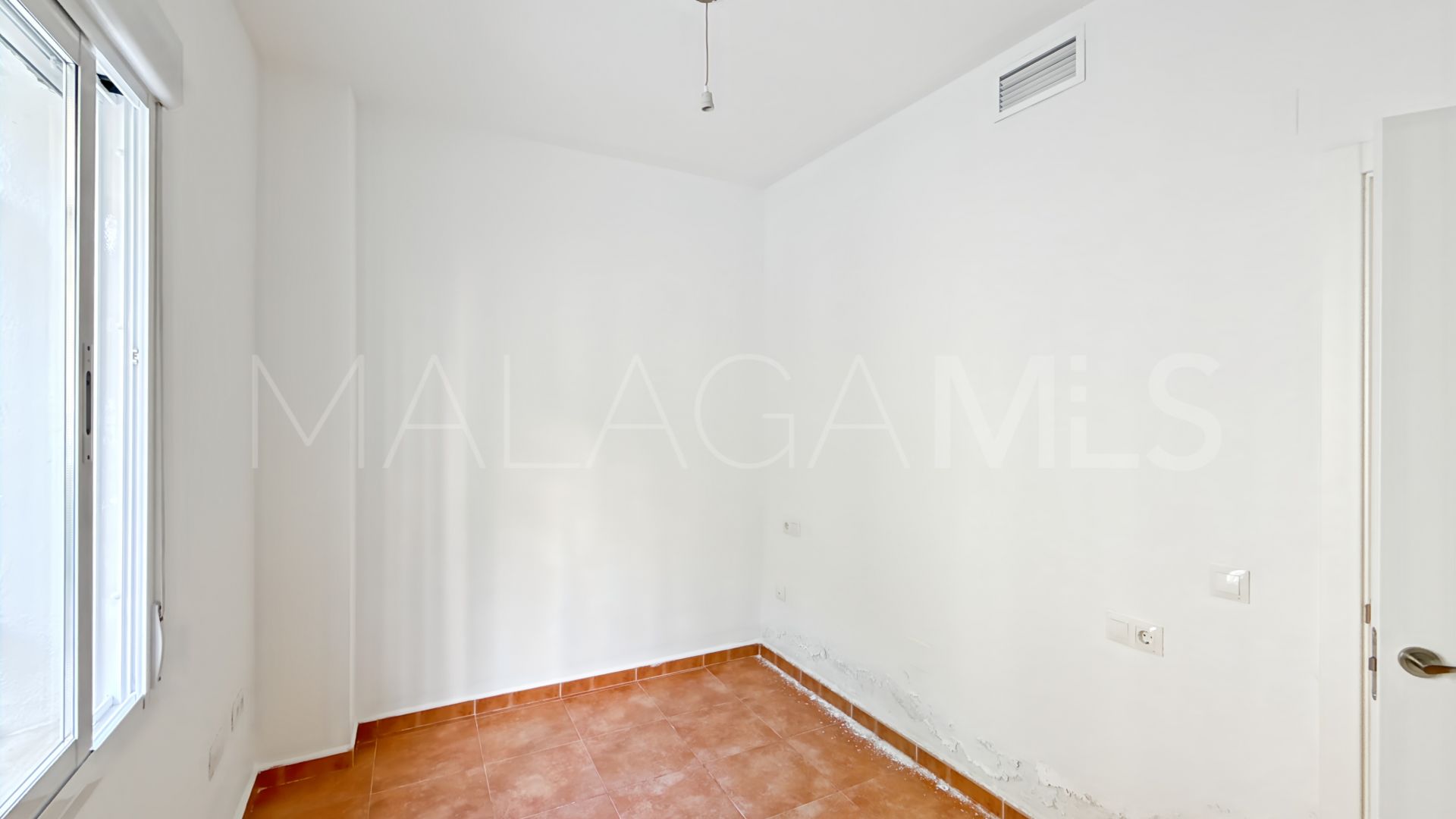 For sale ground floor apartment in Perchel Norte - La Trinidad