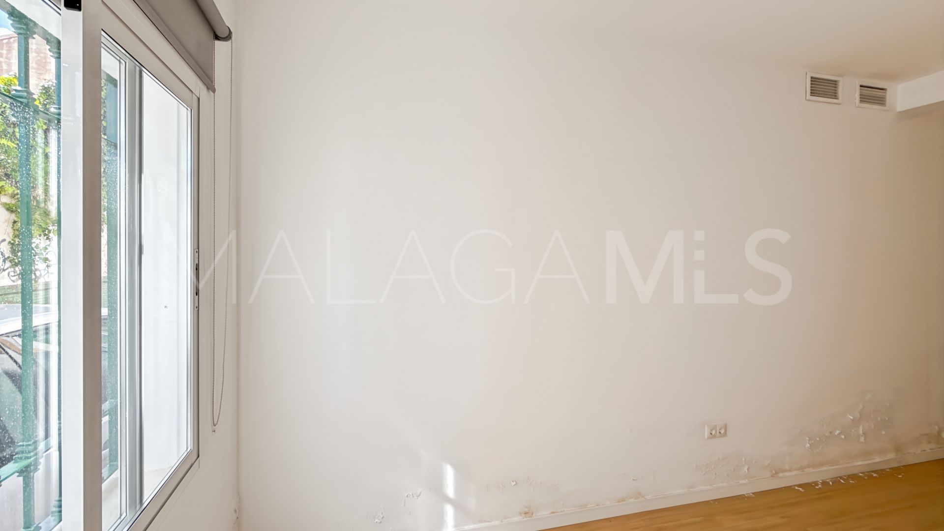 Ground floor apartment for sale in Perchel Norte - La Trinidad with 1 bedroom