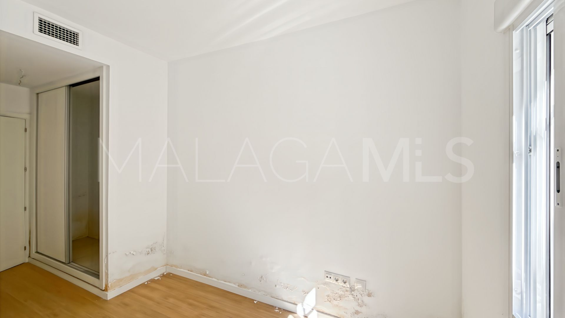 Ground floor apartment for sale in Perchel Norte - La Trinidad with 1 bedroom