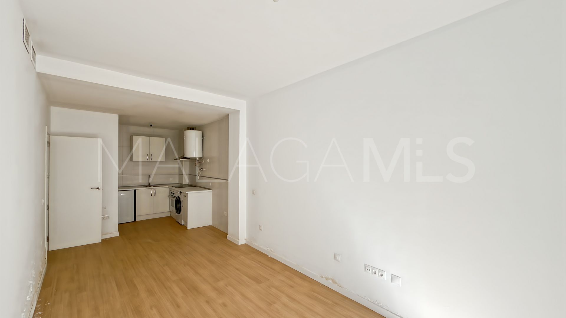 Ground floor apartment for sale in Perchel Norte - La Trinidad with 1 bedroom
