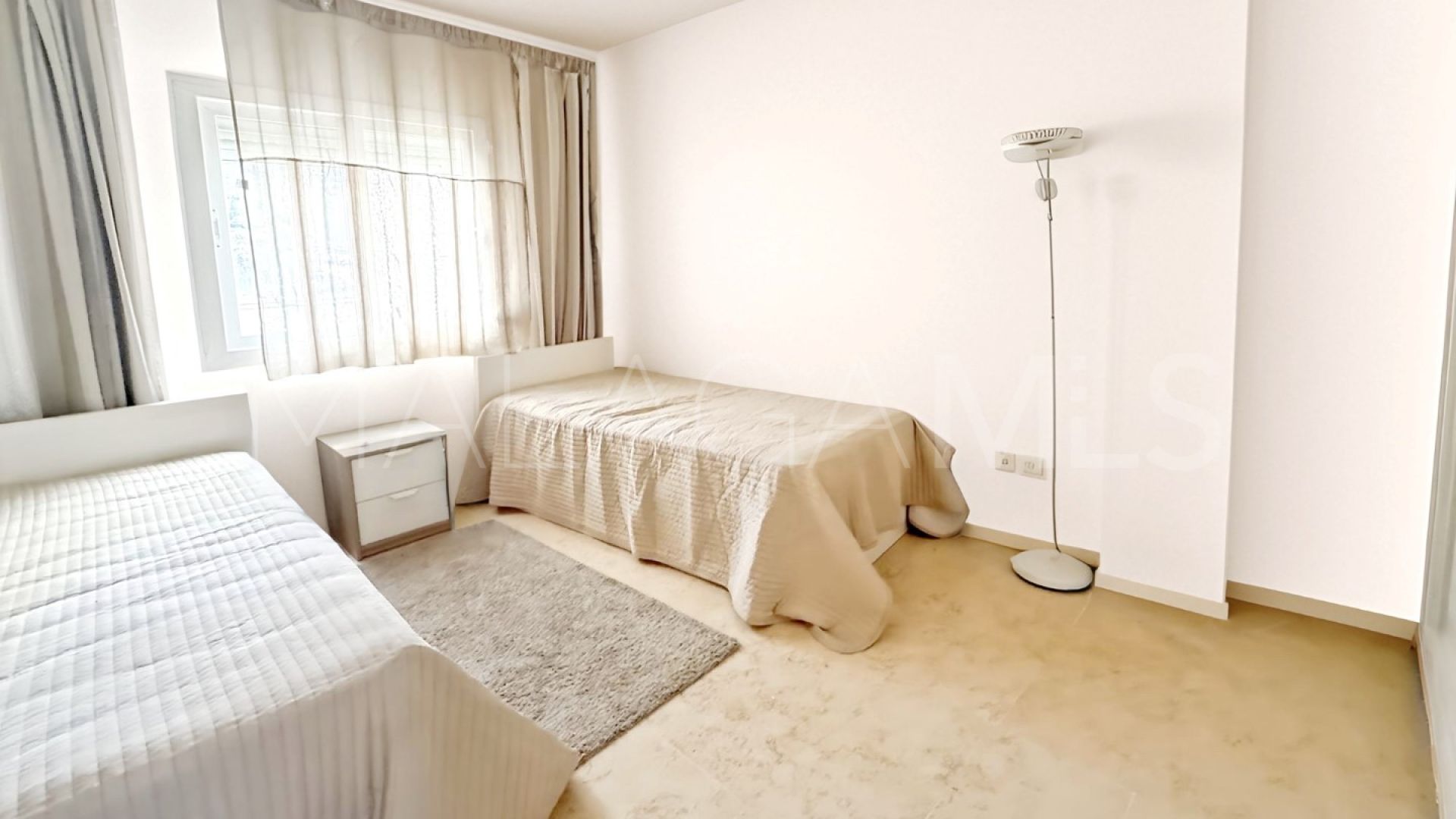Appartement terrasse for sale in Elviria