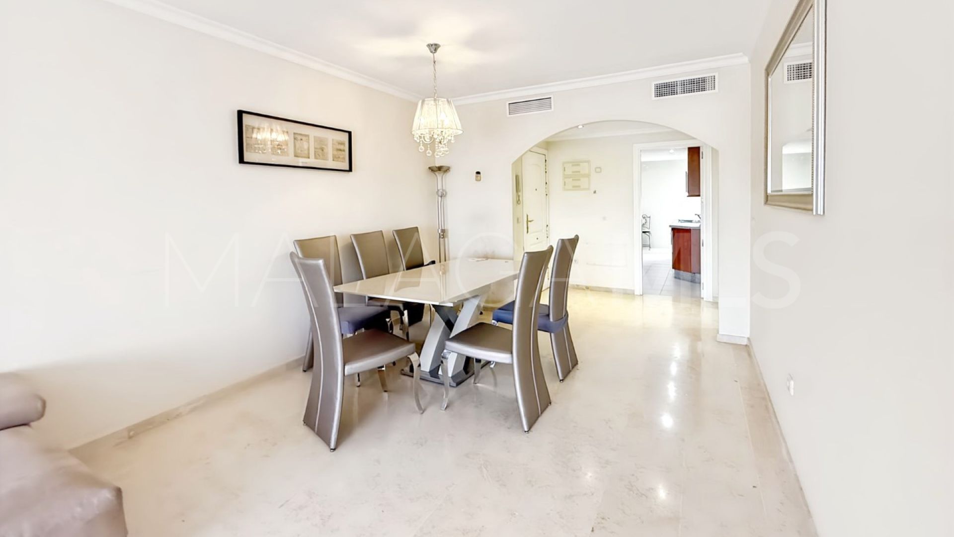 Appartement terrasse for sale in Elviria