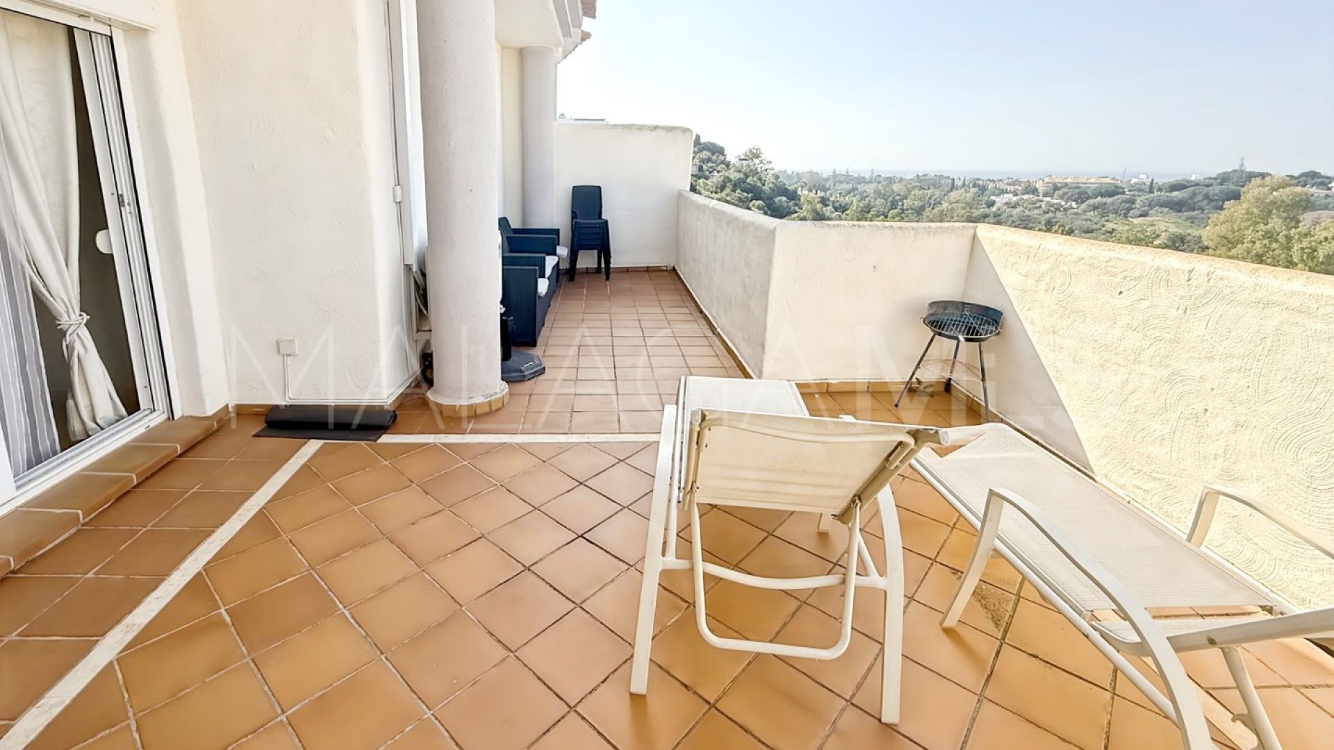Appartement terrasse for sale in Elviria