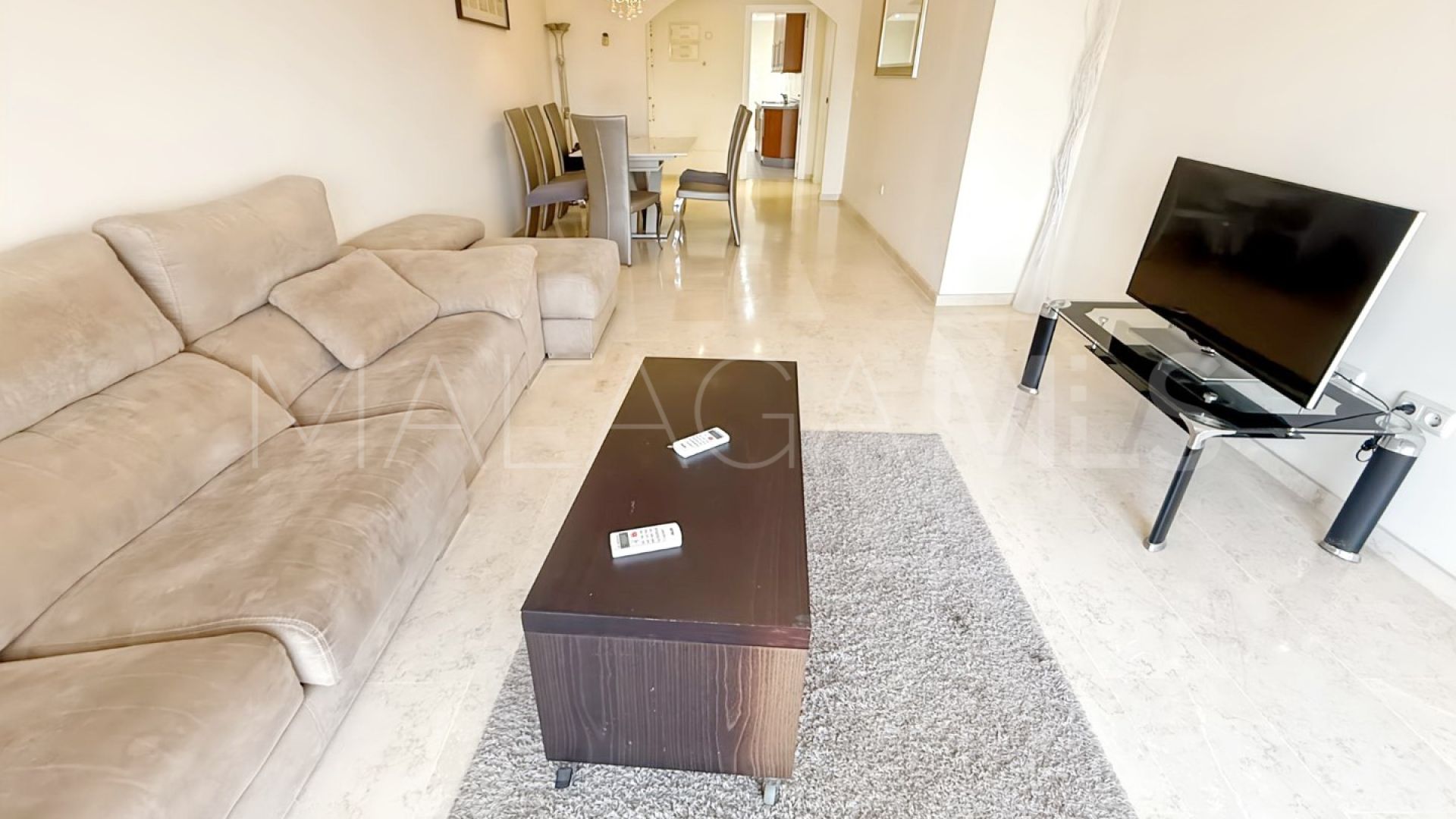 Appartement terrasse for sale in Elviria