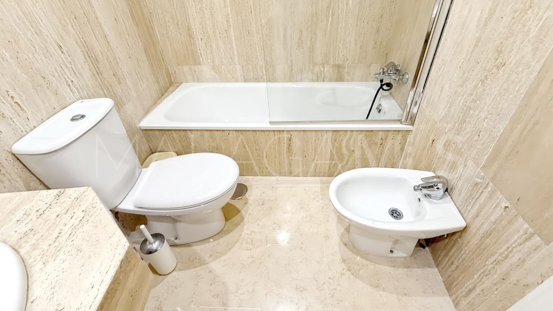 Appartement terrasse for sale in Elviria
