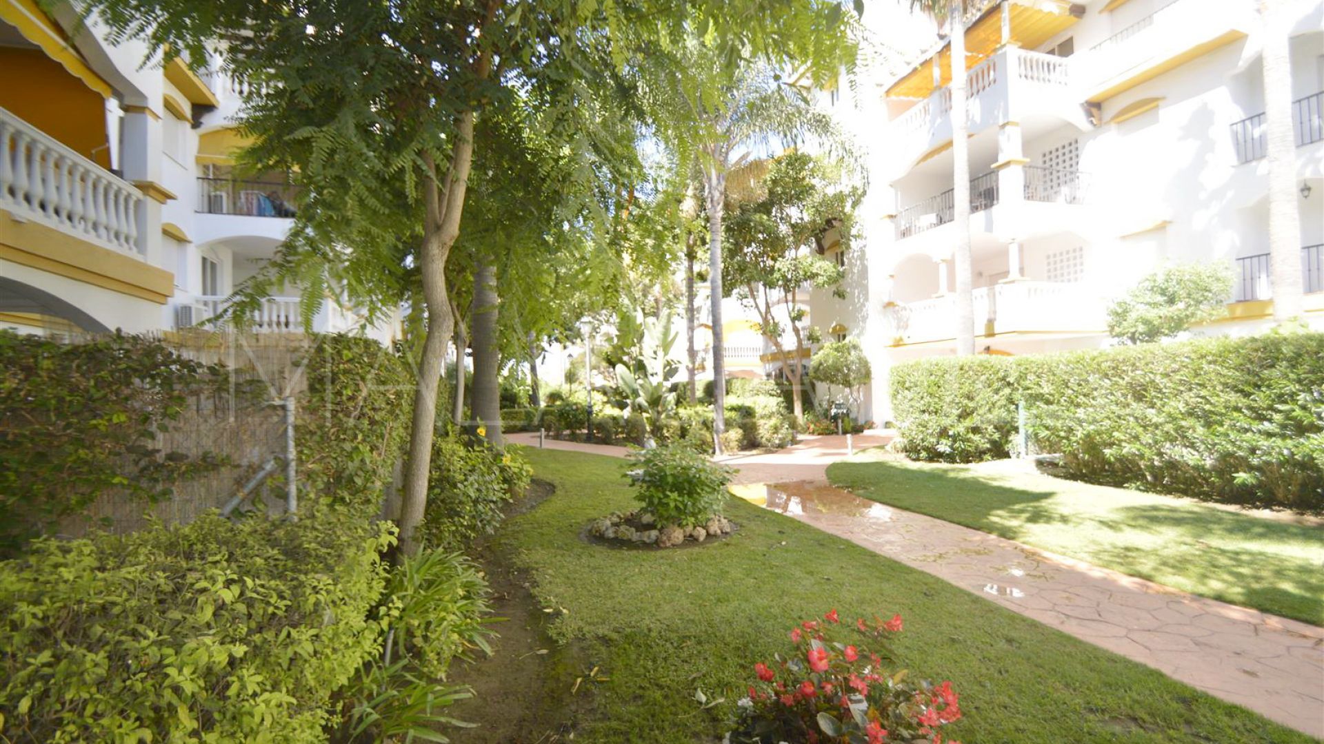 Appartement rez de chaussée for sale in La Dama de Noche