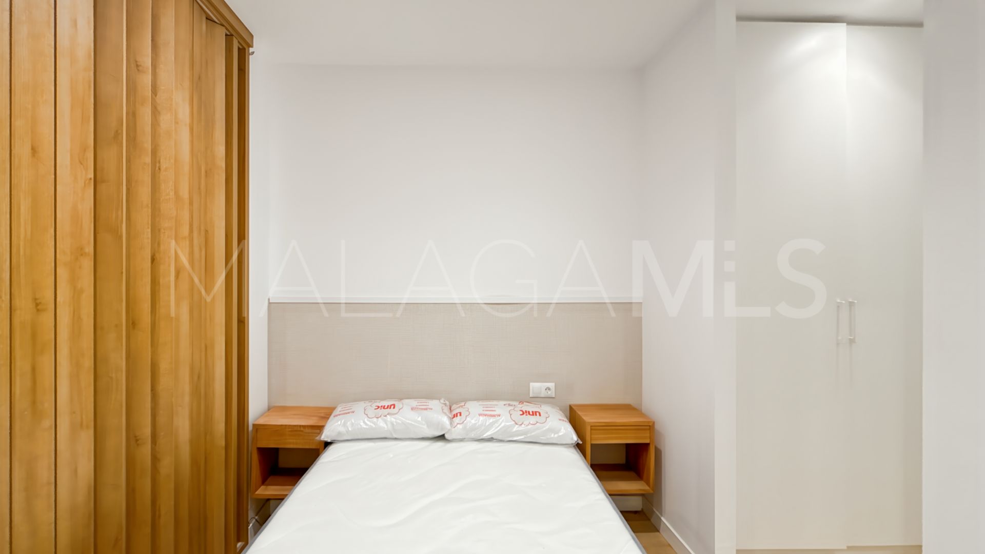Studio for sale in Parque Victoria Eugenia