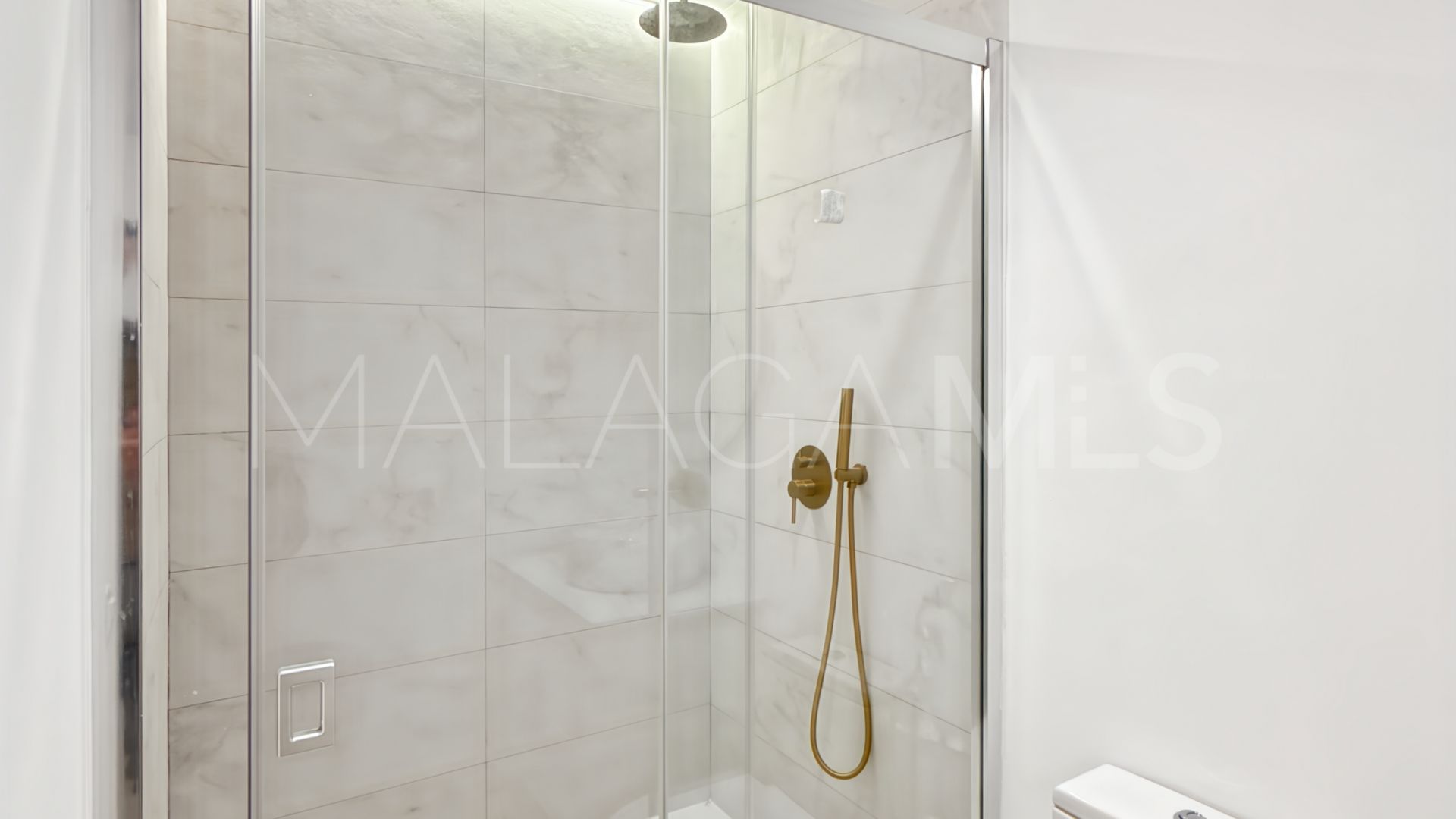 Studio for sale in Parque Victoria Eugenia
