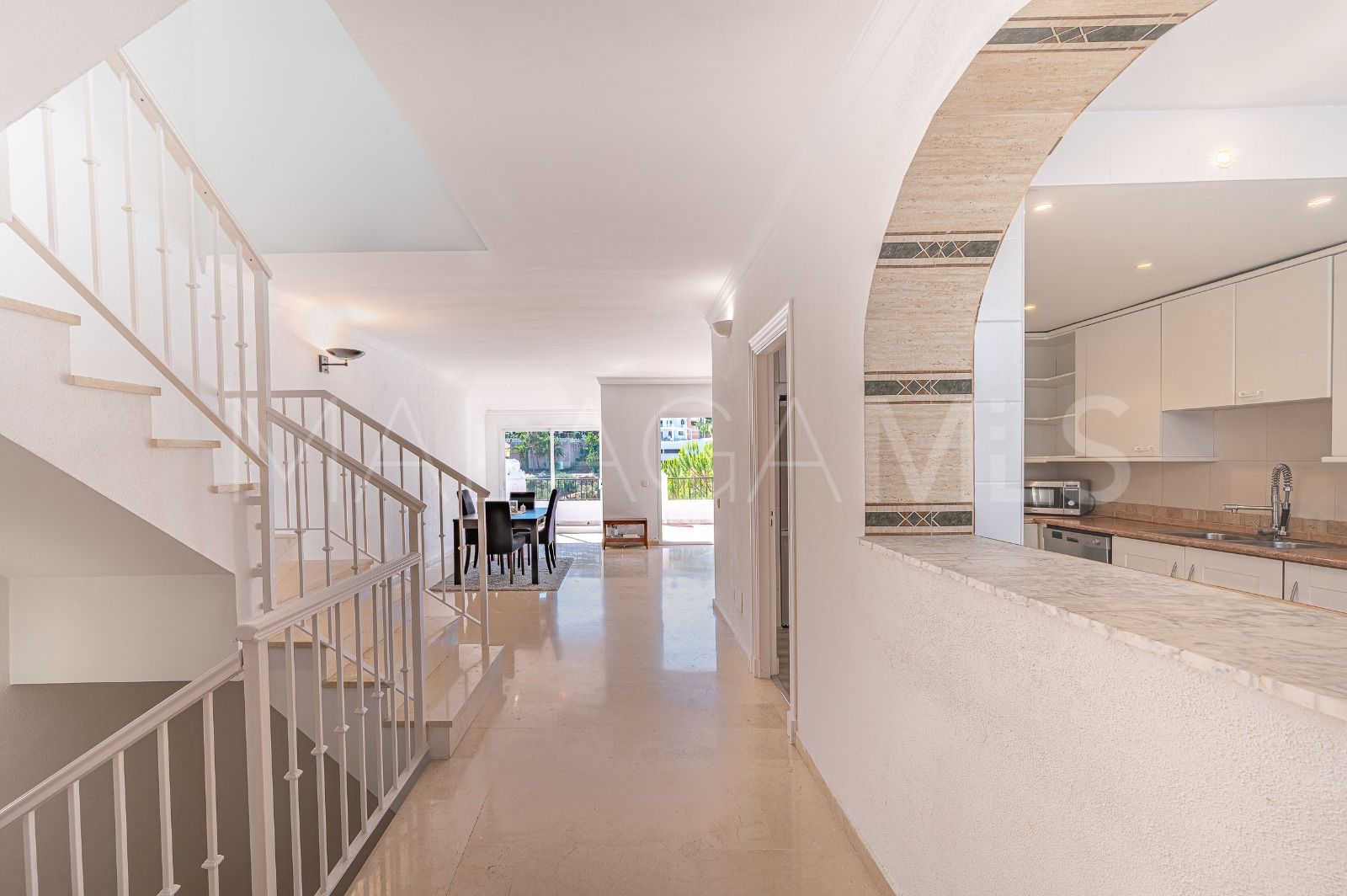 Radhus for sale in Las Encinas