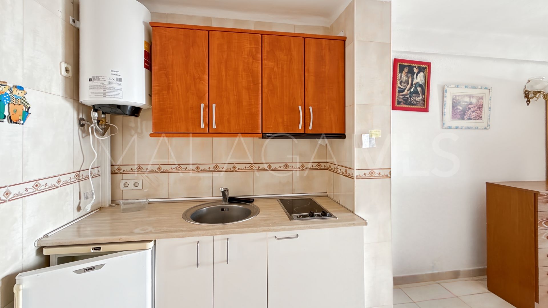 Estudio for sale in Torremolinos Centro