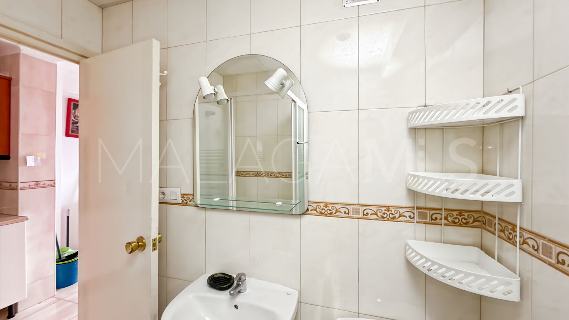 Estudio for sale in Torremolinos Centro