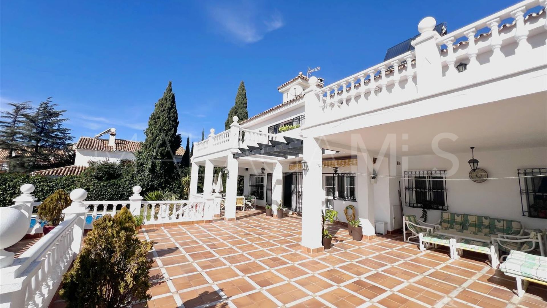 Villa for sale in Valdeolletas