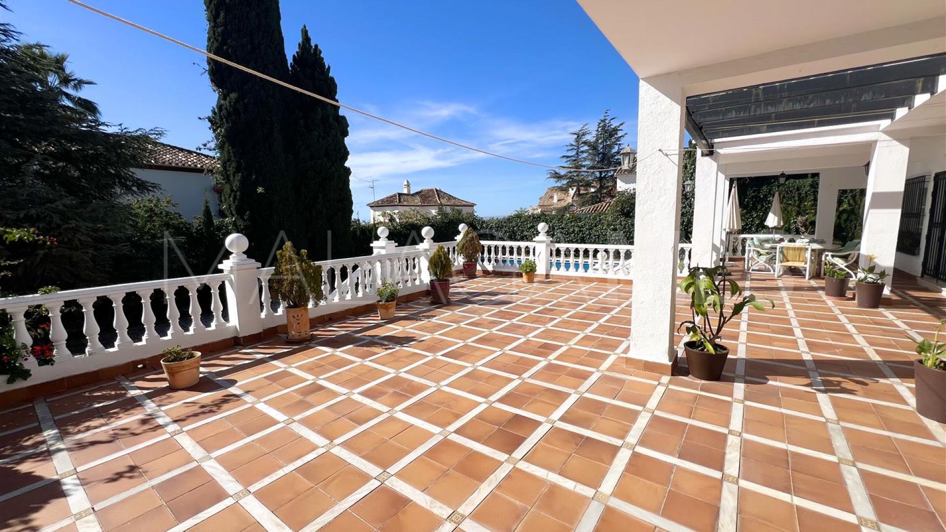 Villa for sale in Valdeolletas