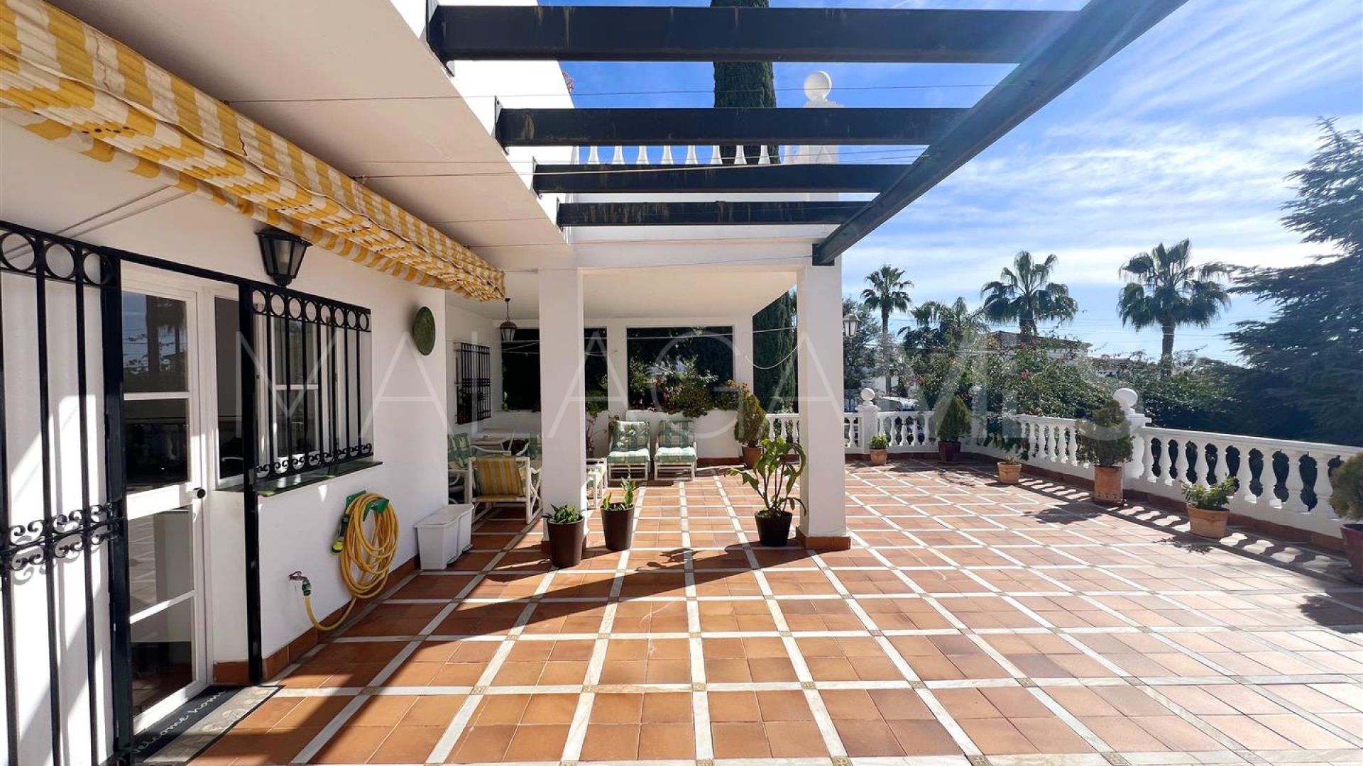 Villa for sale in Valdeolletas
