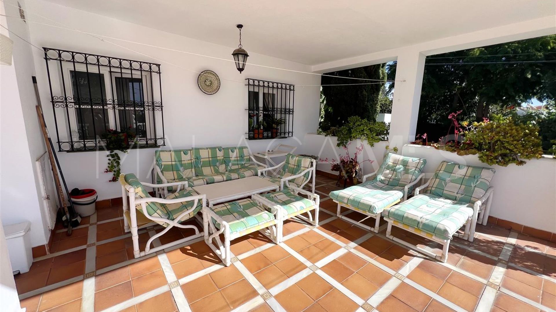 Villa for sale in Valdeolletas