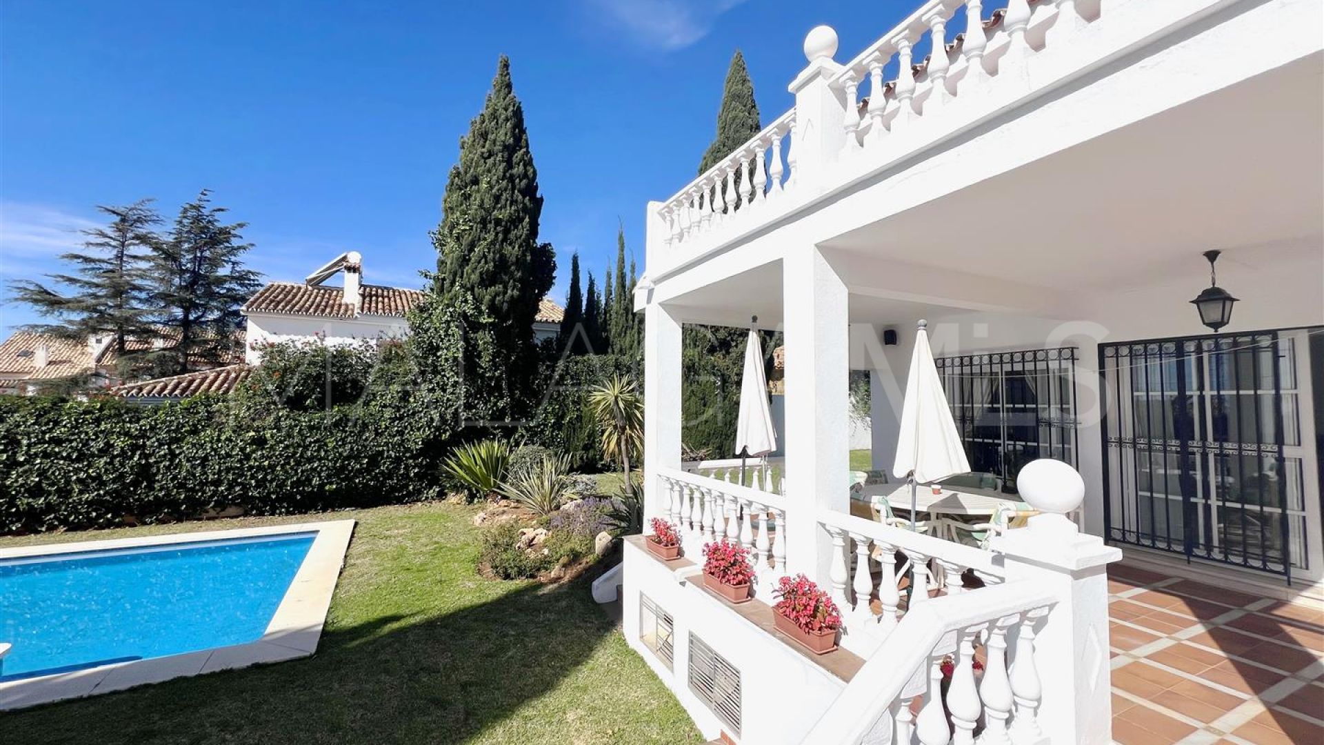 Villa for sale in Valdeolletas