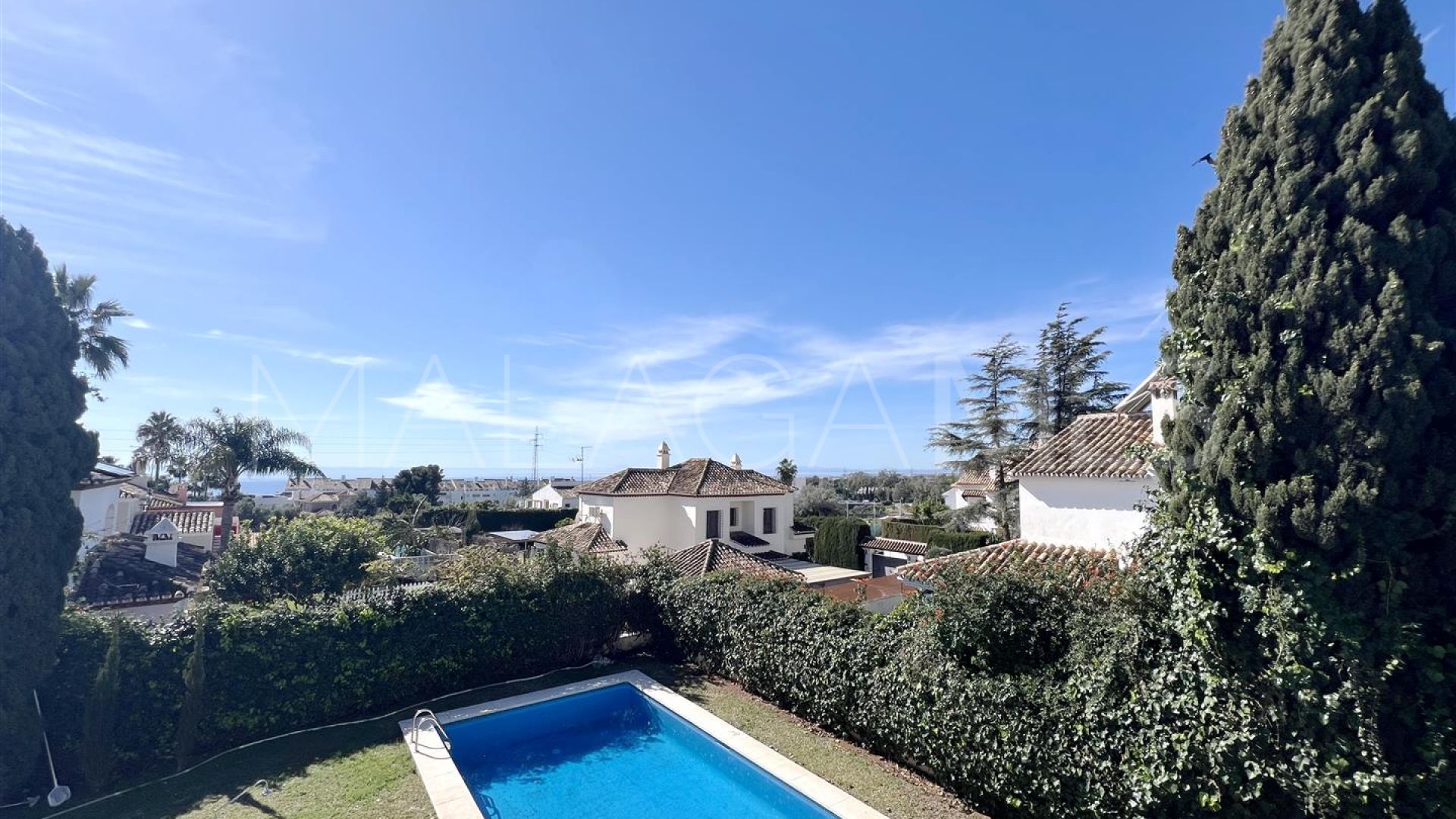 Villa for sale in Valdeolletas