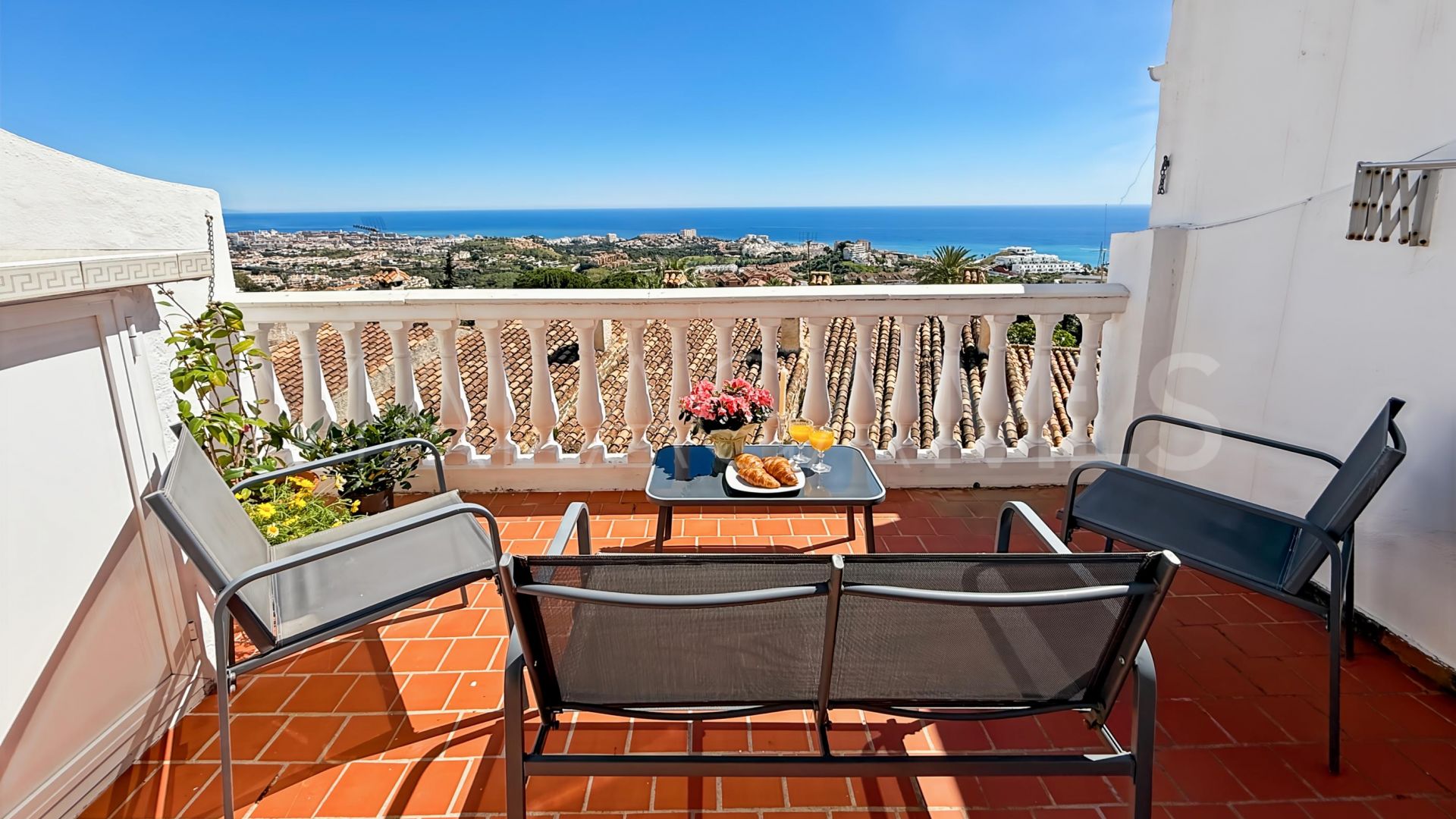 For sale town house in Benalmadena Pueblo